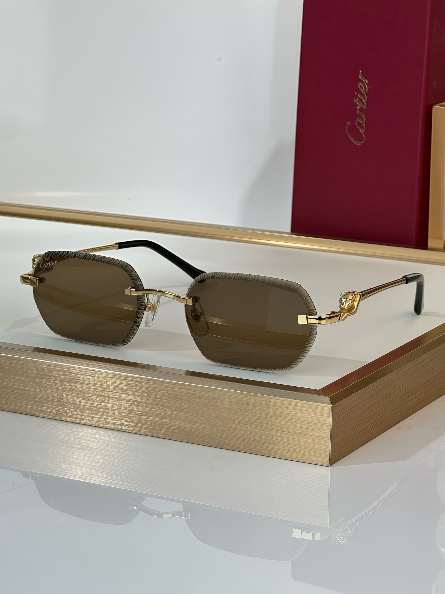Cartier Signature c De Cartier