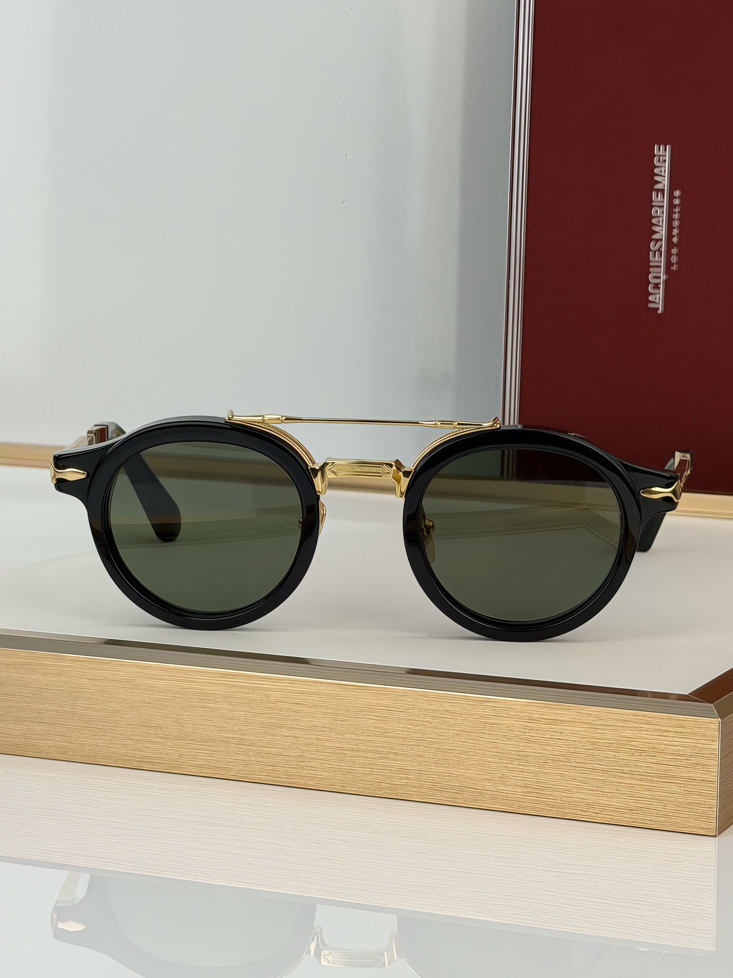 Unknown original goods
