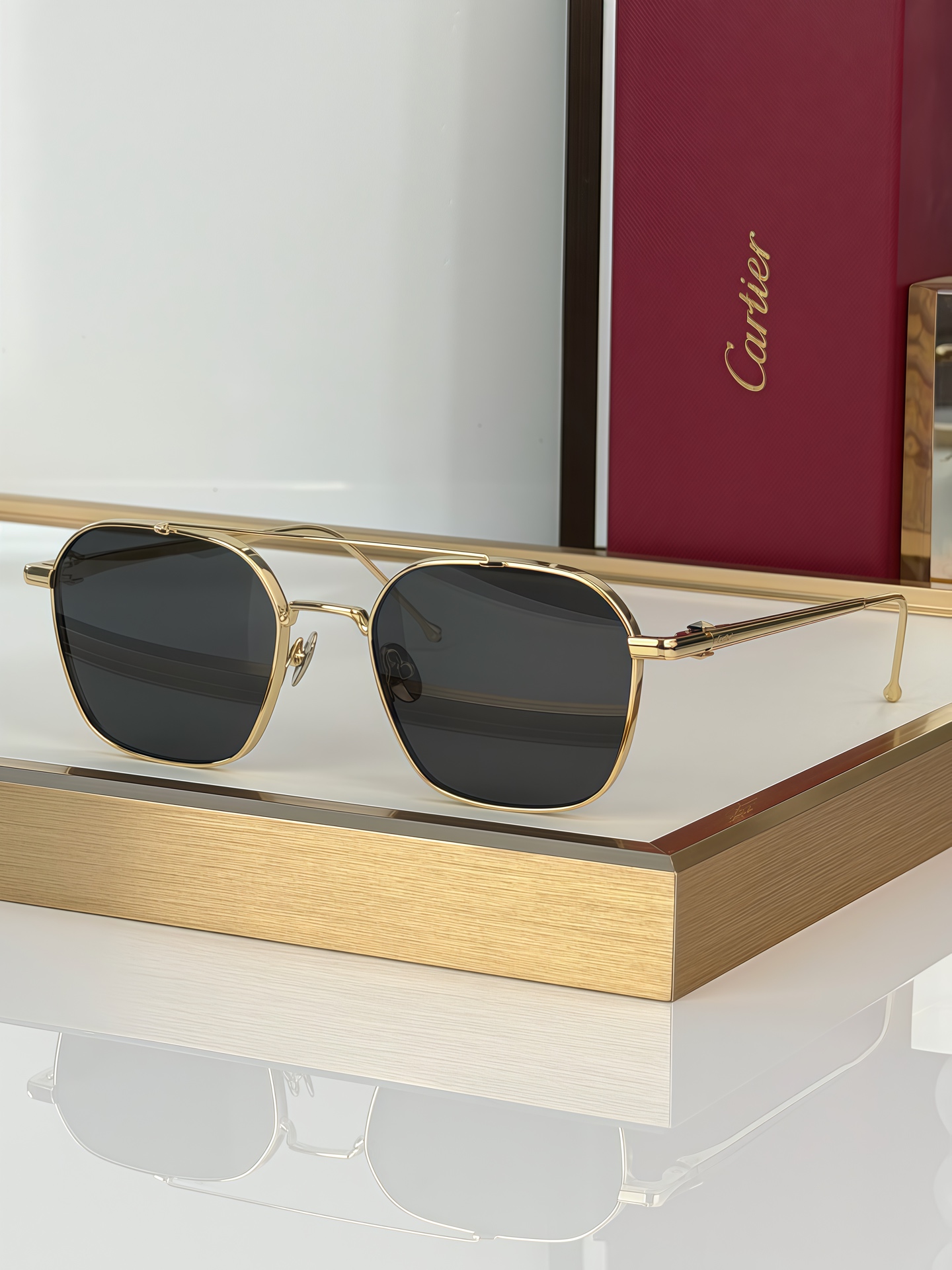 Cartier Première de Cartier CT0618S sunglasses: Inheriting classic aesthetics