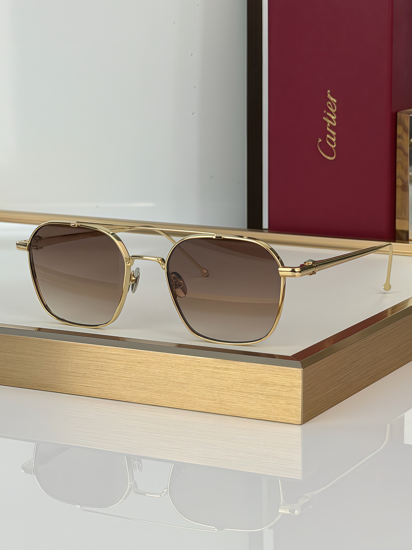 Cartier Première de Cartier CT0618S sunglasses: Inheriting classic aesthetics