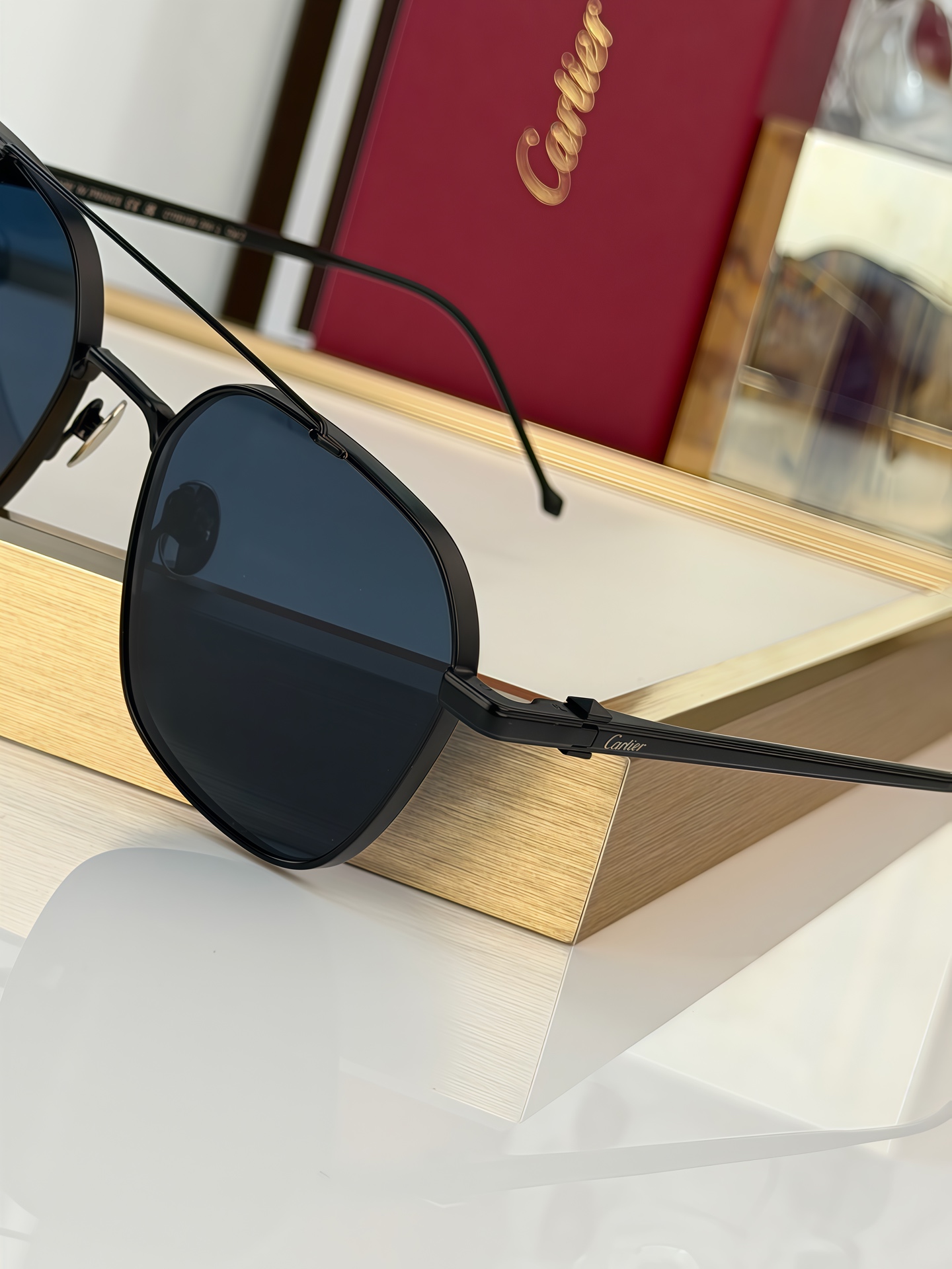 Cartier Première de Cartier CT0618S sunglasses: Inheriting classic aesthetics