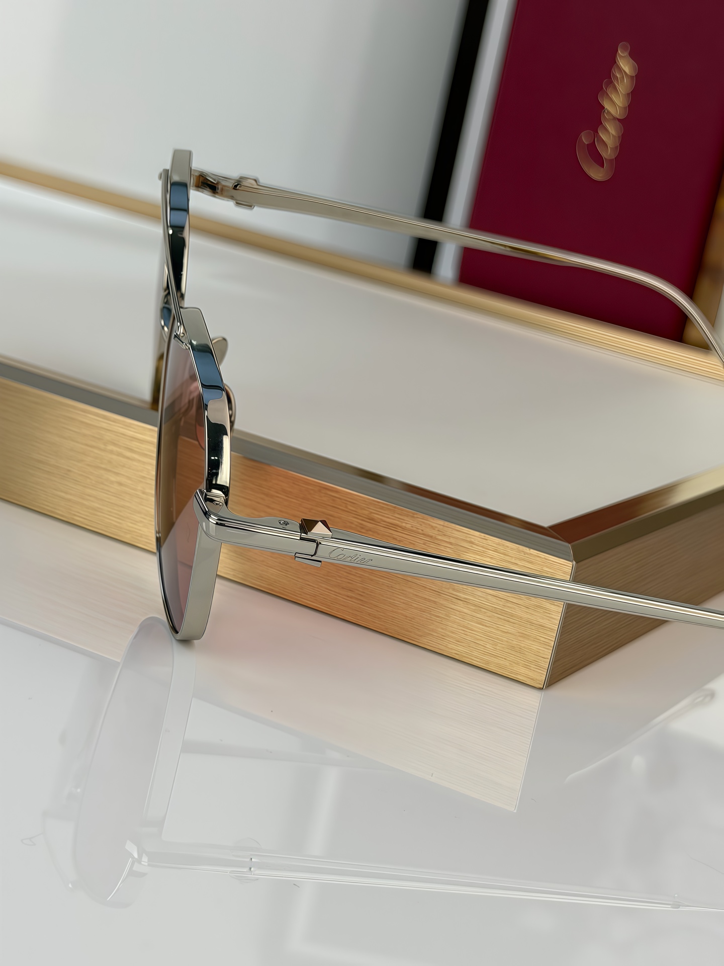 Cartier Première de Cartier CT0618S sunglasses: Inheriting classic aesthetics