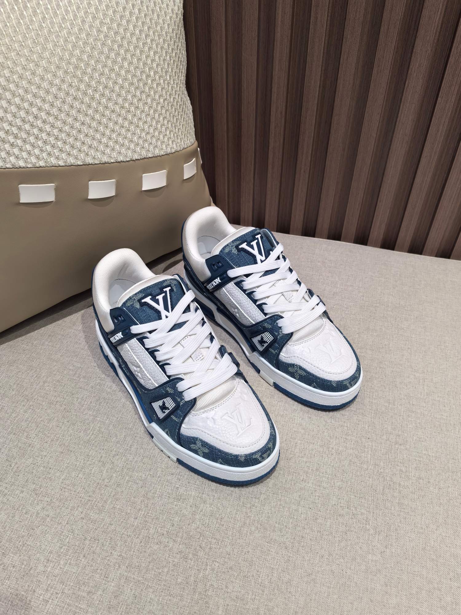 Precio de fábrica p400@, jeans azules [LV]🏀Zapatillas casuales de baloncesto de serie limitada para parejas👫 ¡Entrena…