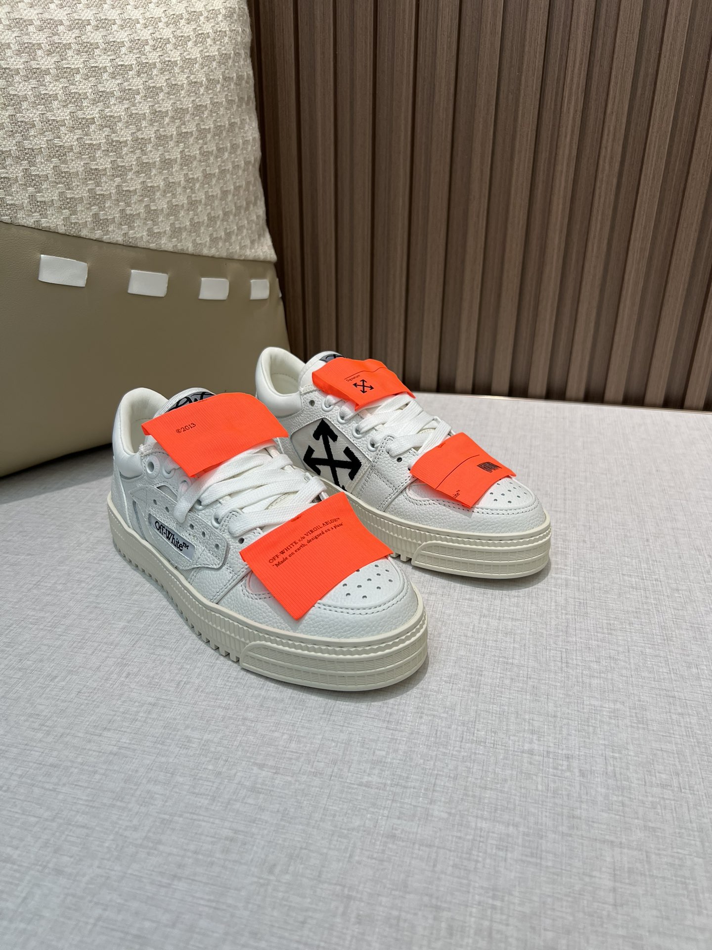 Precio de fábrica p320@ 36–45 Zapatillas deportivas de pareja con etiqueta de vanguardia‼ ️Han aterrizado las…