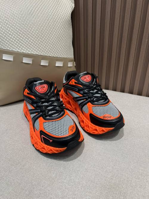 Dior B35 Men's High-End Quality Sneakers - Original Design, Comfortable Fit 1 Dior B35 Men's High-End Quality Sneakers - Original Design, Comfortable Fit