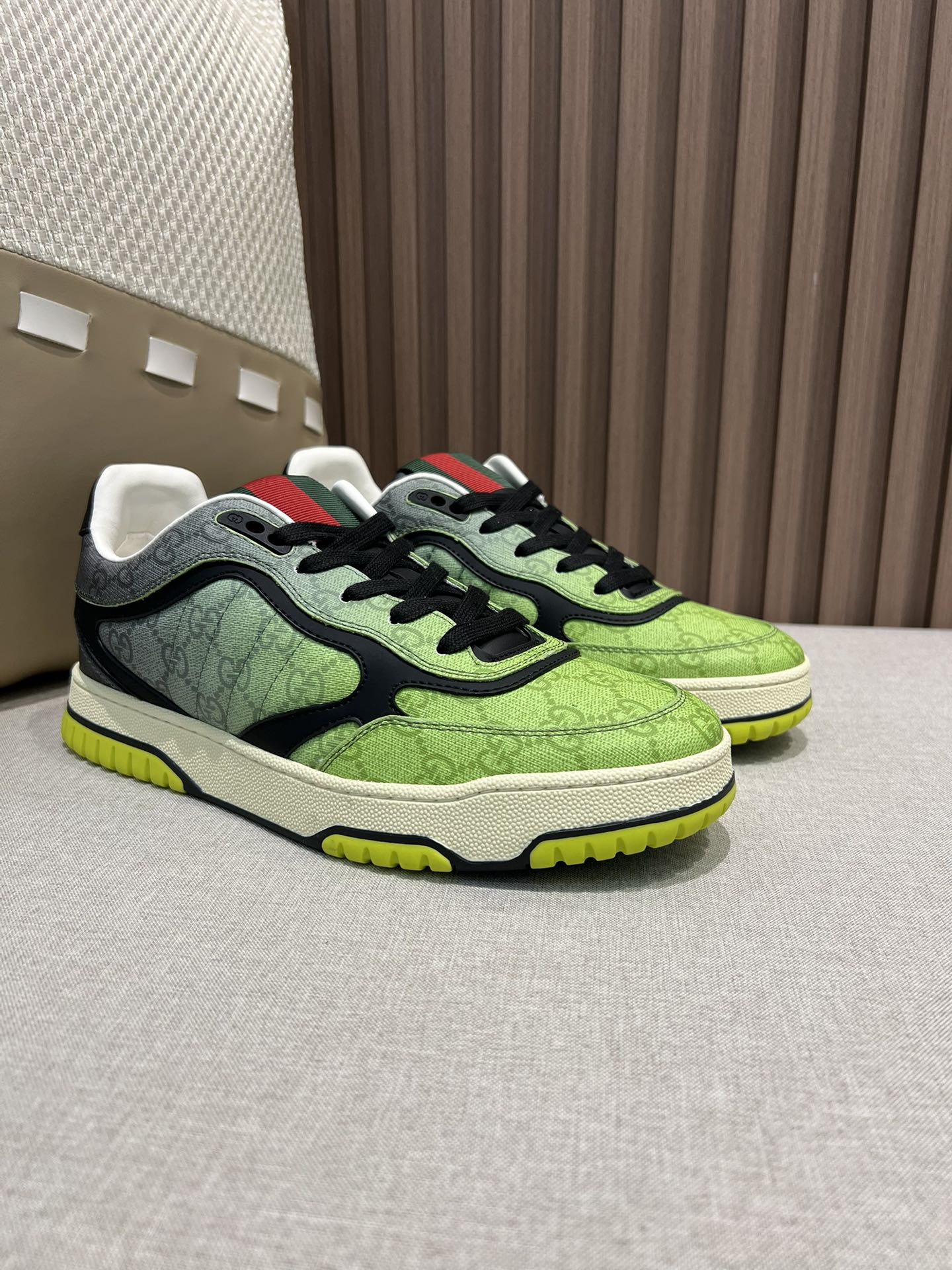 Precio de fábrica p310 @, Gucci Gucci 2025S nuevo estilo de principios de otoño nuevo color 🔥Zapatos deportivos casual…