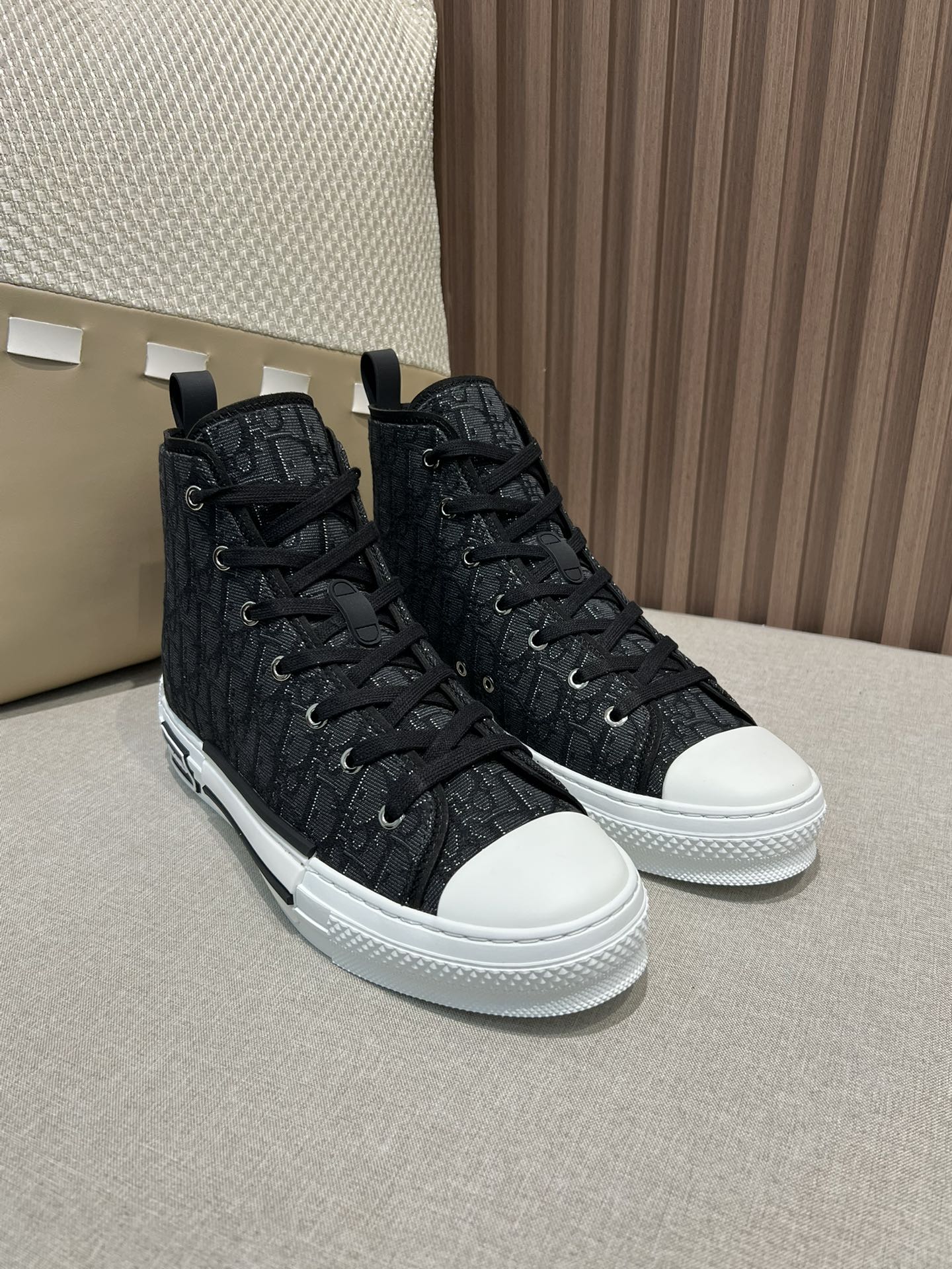 Precio de fábrica p300@[High-top] Dio* Dior B23 modelo de parejas de la serie clásica, zapatillas altas, bajas, informa…