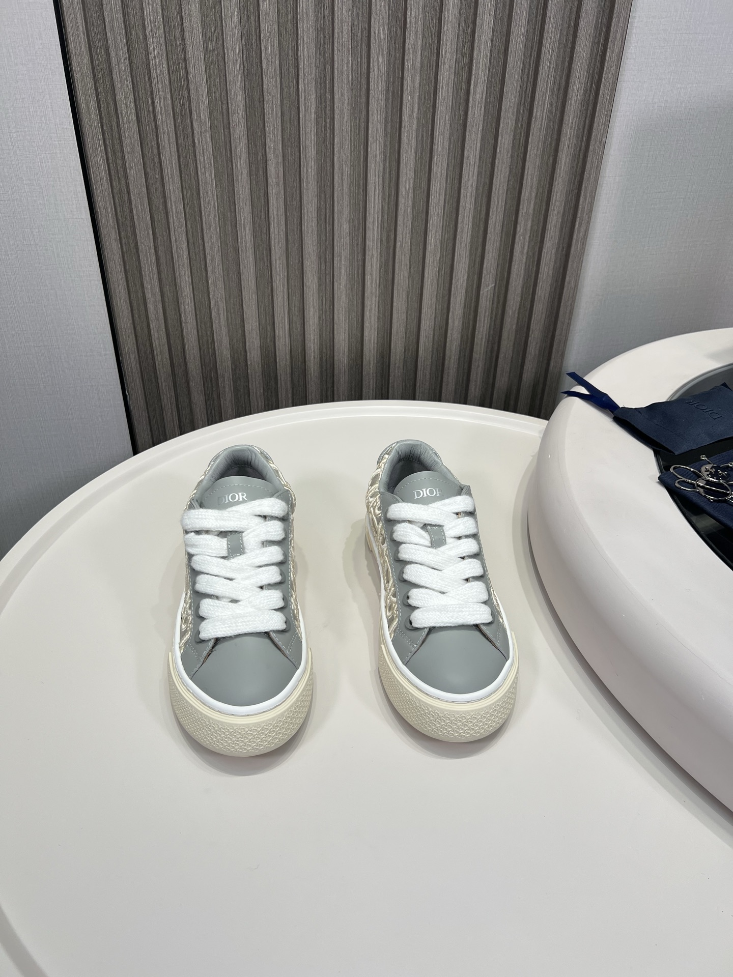 Precio de fábrica p340 @, estilo de pareja 👩‍❤️‍👨 Dior x Denim Tears modelo de colaboración conjunta serie …