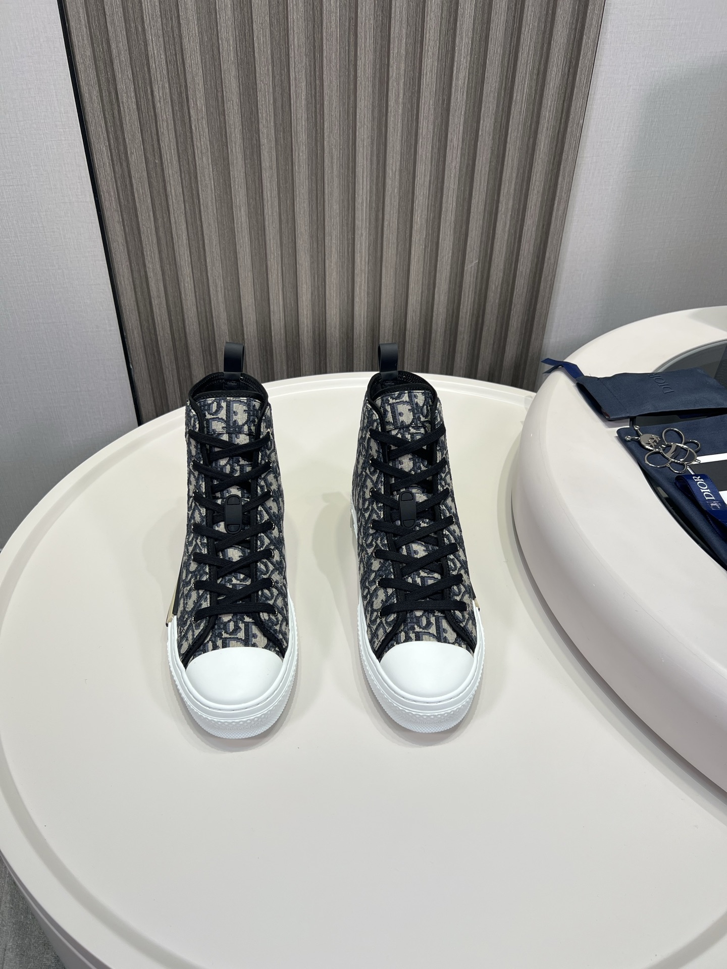 Precio de fábrica p300 @, modelo de pareja👩‍❤️‍💋‍👨Dio* Dior B23 modelo de pareja de serie clásica, zapatillas altas,…
