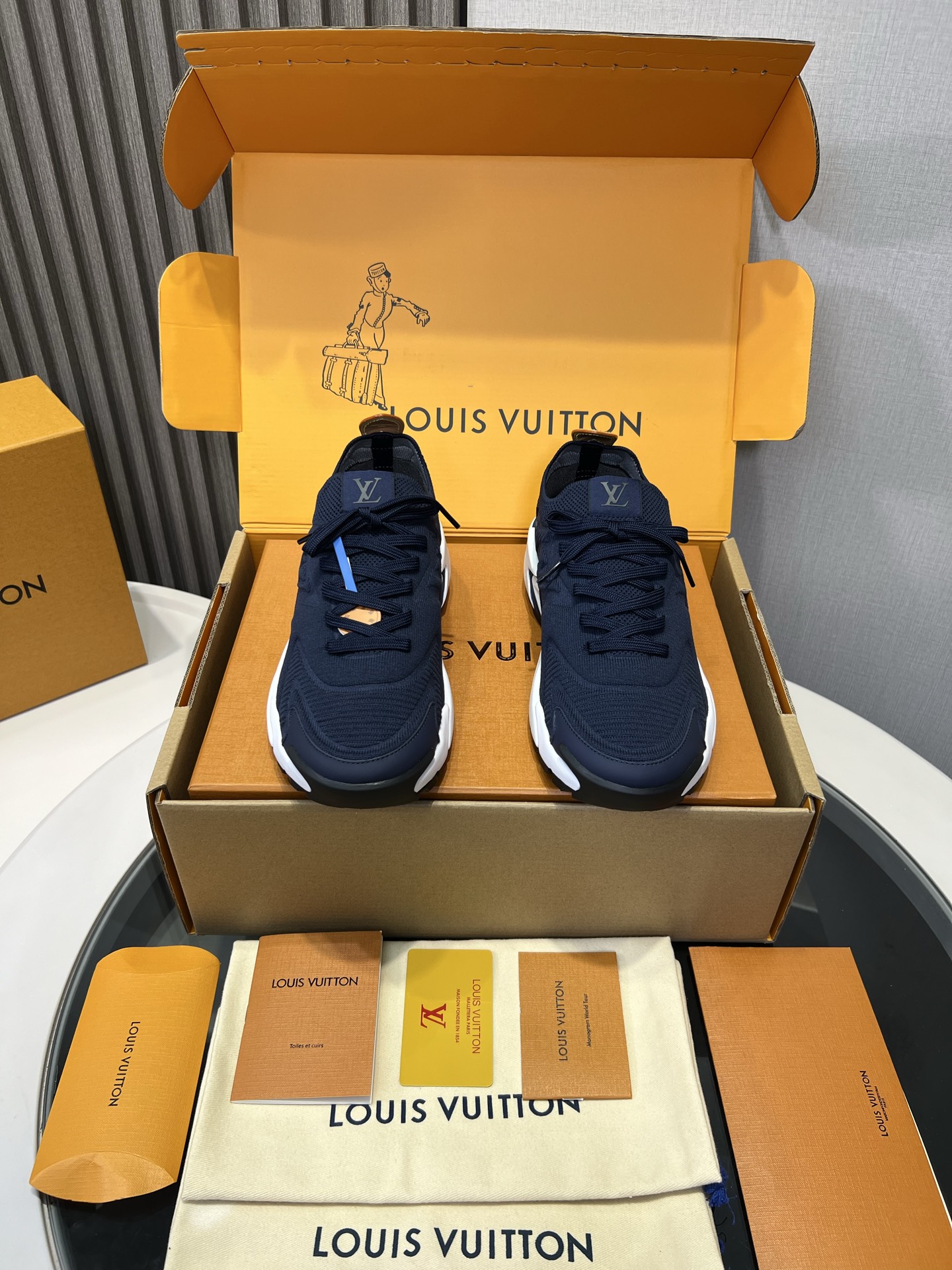 Precio de fábrica p350@, sección masculina 👦🏻Nuevos colores L's 25 desfile primavera y verano lanza Runner Tatic mall…