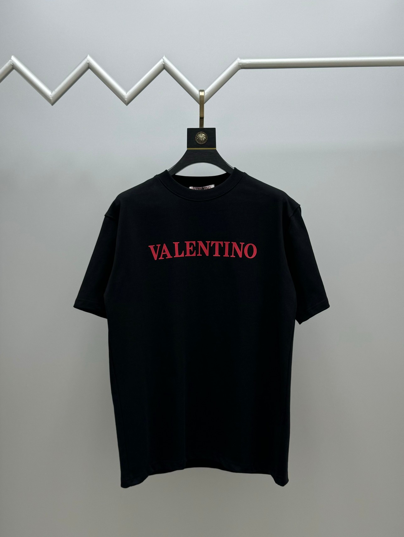 (Versión superior, diferente de la común) Disponible todo el año, venta segura. Estilo: Valentino/VALE camiseta de mang…