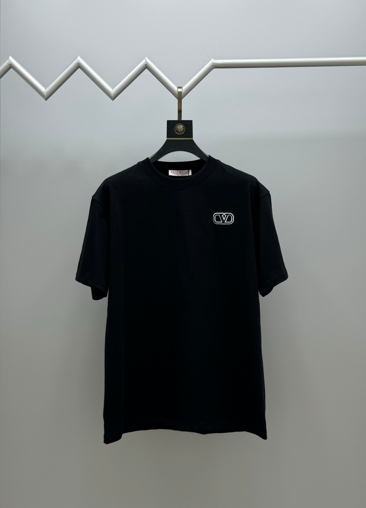 (Versión superior, diferente de la común) Disponible todo el año, venta segura. Estilo: Valentino/VALE camiseta de mang…