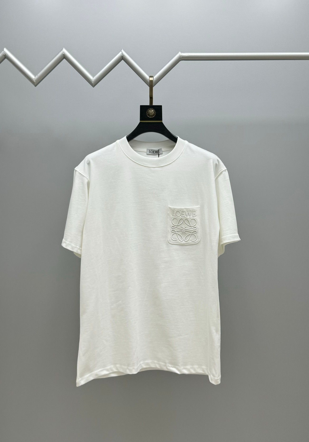 🅿️110 (versión premium, distinta de la corriente) disponible todo el año, venta segura. Estilo: camiseta de manga cort…