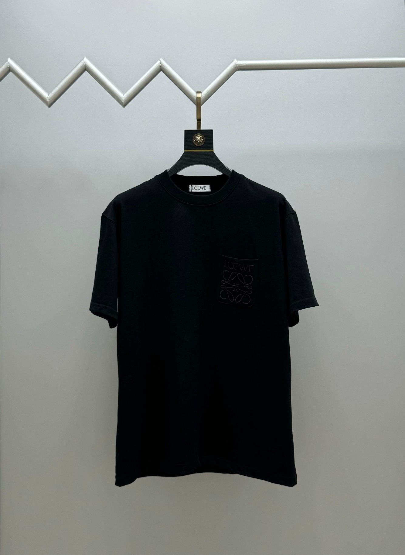🅿️110 (versión premium, distinta de la corriente) disponible todo el año, venta segura. Estilo: camiseta de manga cort…