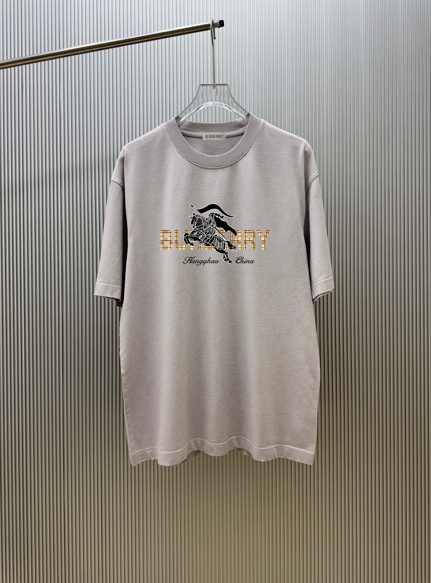 95 @ (estricto control de calidad) Estilo: camiseta de manga corta bur.berr.ry Tela: 300 g de hilo doble 100% algodón C…