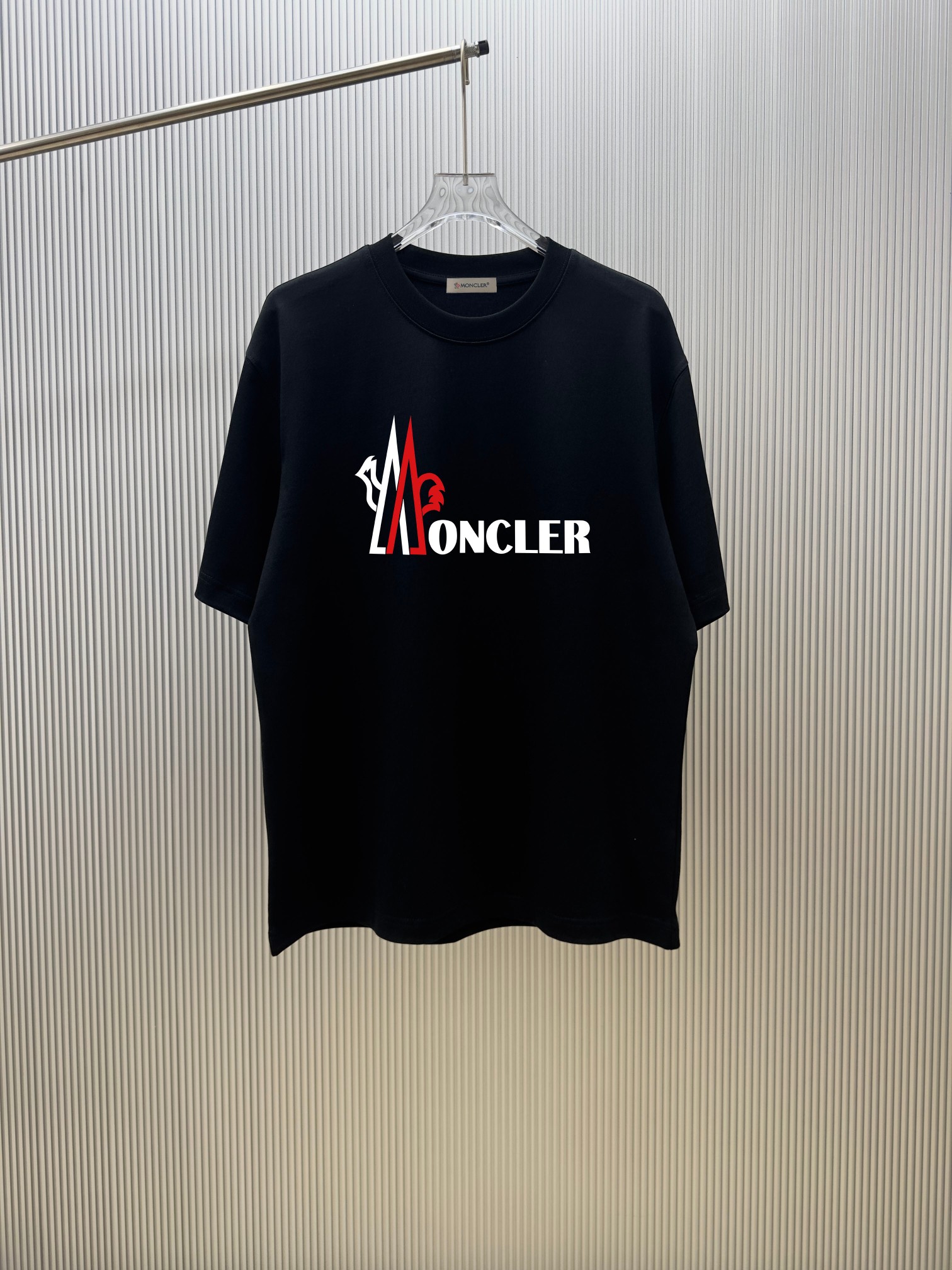 85@（Control de calidad estricto） Estilo: Camiseta de manga corta MON.CLER. Tejido: 300g de algodón 100% de doble hilo. …