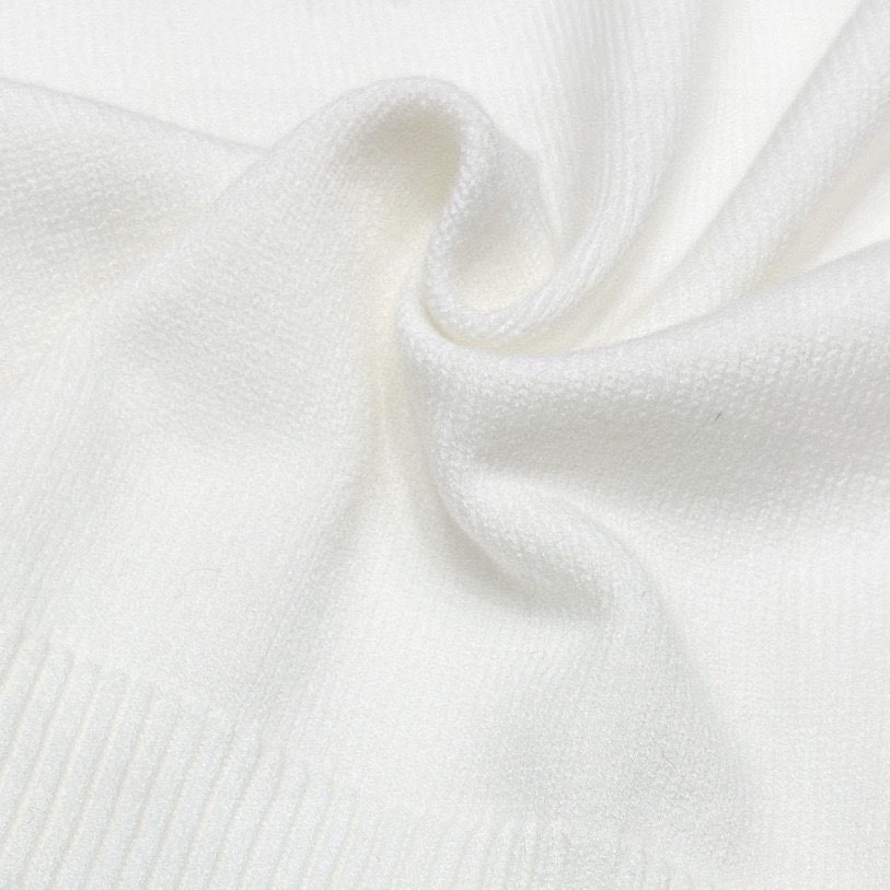 “DW Moncler Men’s Sweater: Classic, Comfortable, and Stylish for Autumn/Winter” - 图片 8