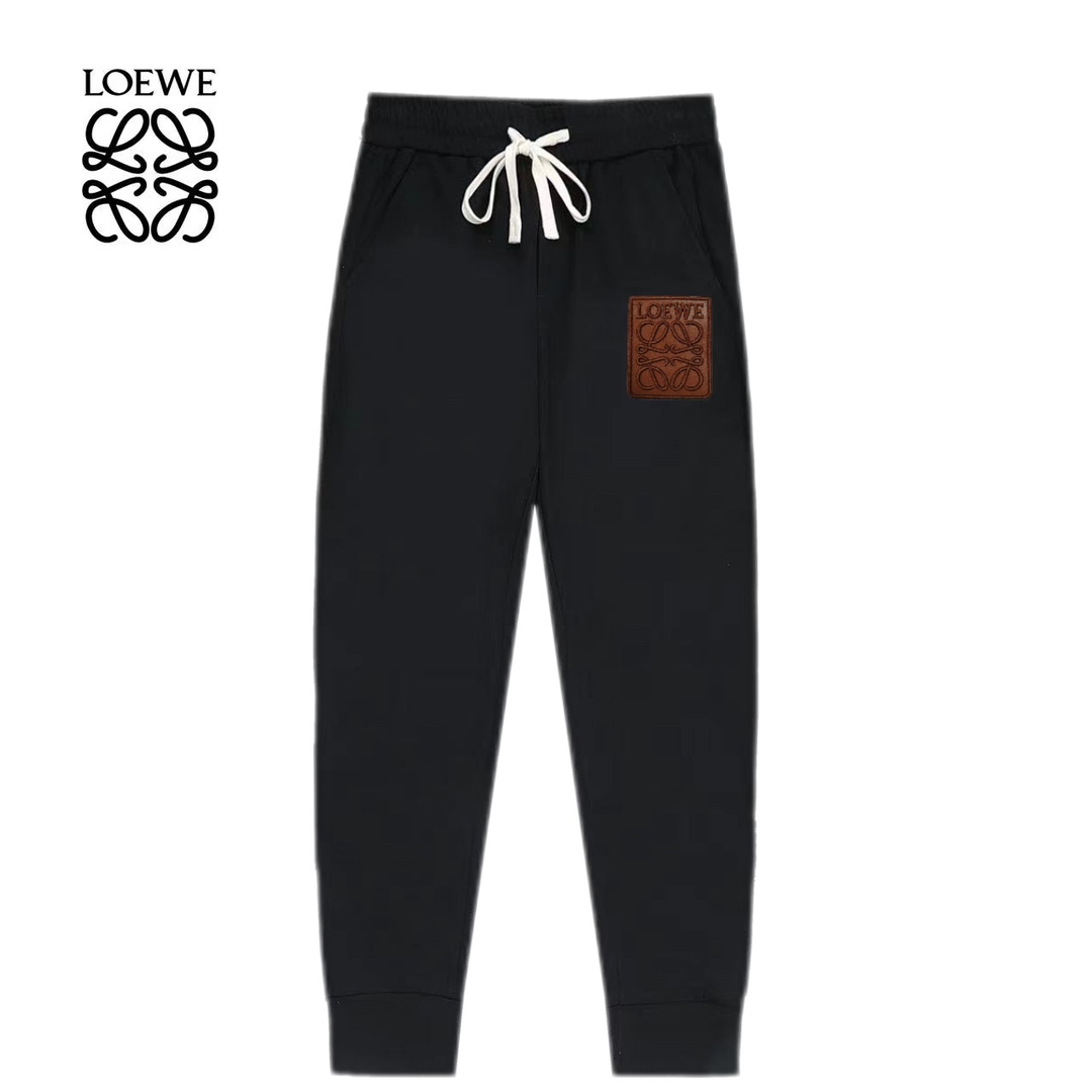🅿️130 罗意威2024开春新品休闲裤，经典款百看不厌，裤身工艺设计，进口客供辅料、面料定制，每个细节做到极致，原版五金配件，潮范十足、上身有型帅气，潮人必备单品！码数29-36码