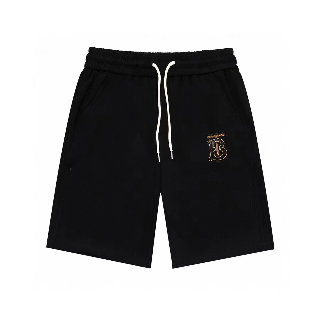 Burberry Mode
 Vêtements Shorts