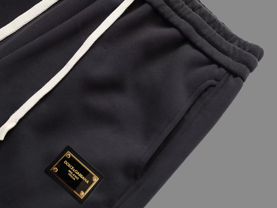 “DW DG 2024 Sports Leisure Pants: Fresh Autumn Style for Couples” - 图片 3