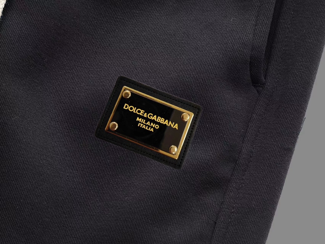 “DW DG 2024 Sports Leisure Pants: Fresh Autumn Style for Couples” - 图片 4