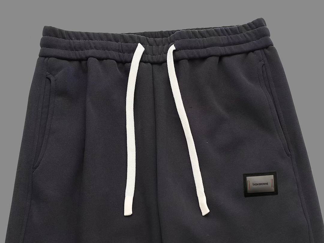 “DW” TB 2024: Stylish Couples Sports and Leisure Pants with Logo Design - 图片 2