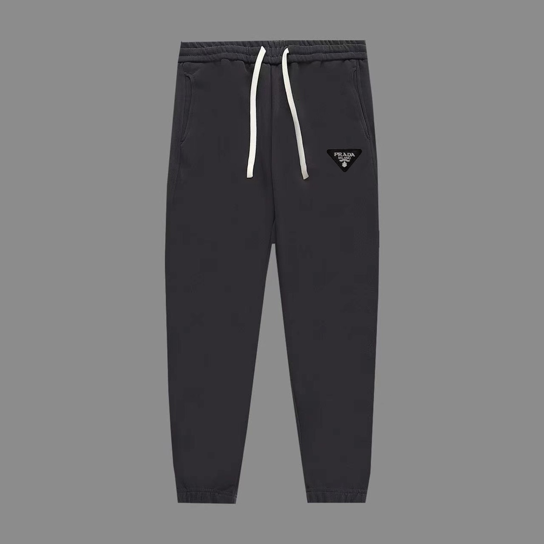¡Los nuevos pantalones deportivos casual de principios de otoño de 2024 de Prada con logo en todo el cuerpo! Conjunto p…