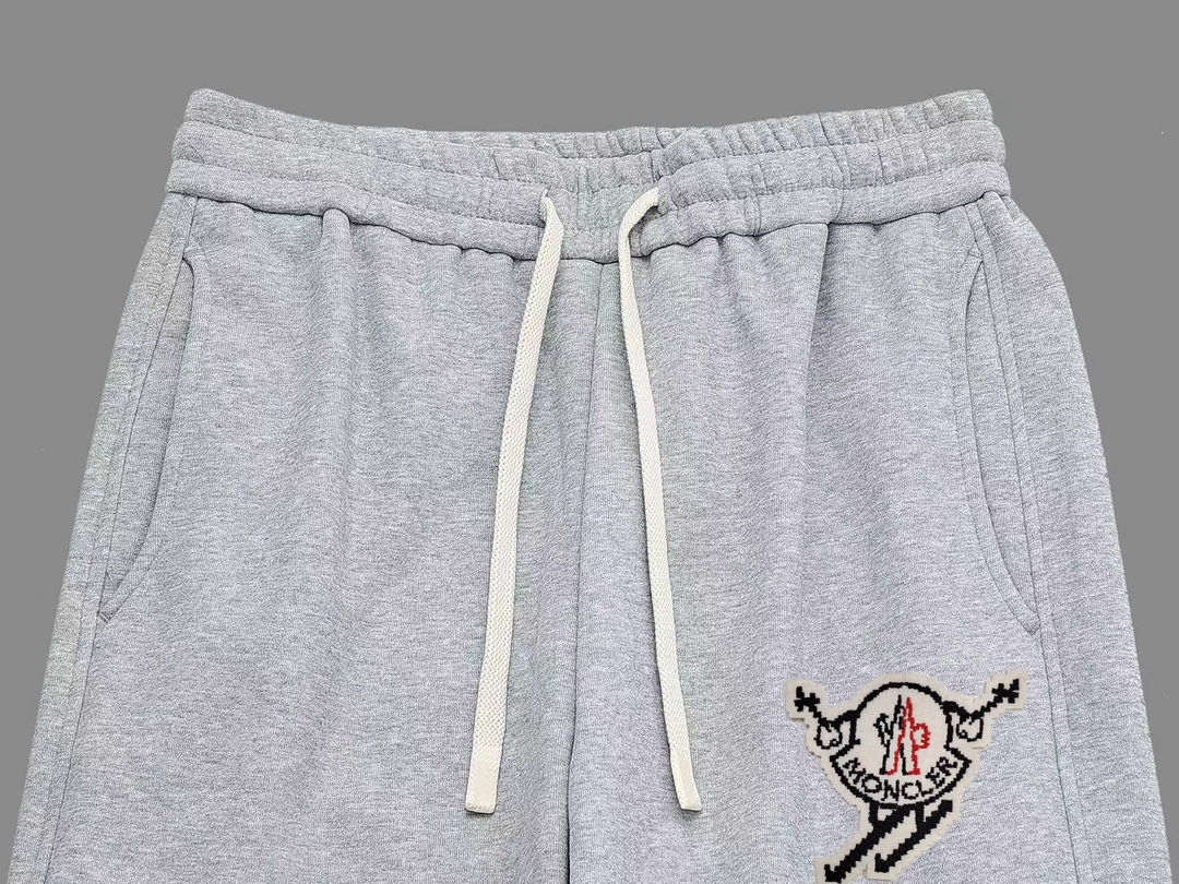 2024 Autumn Morning New Money Couples Leisure Suit with Classic Designs - 图片 2