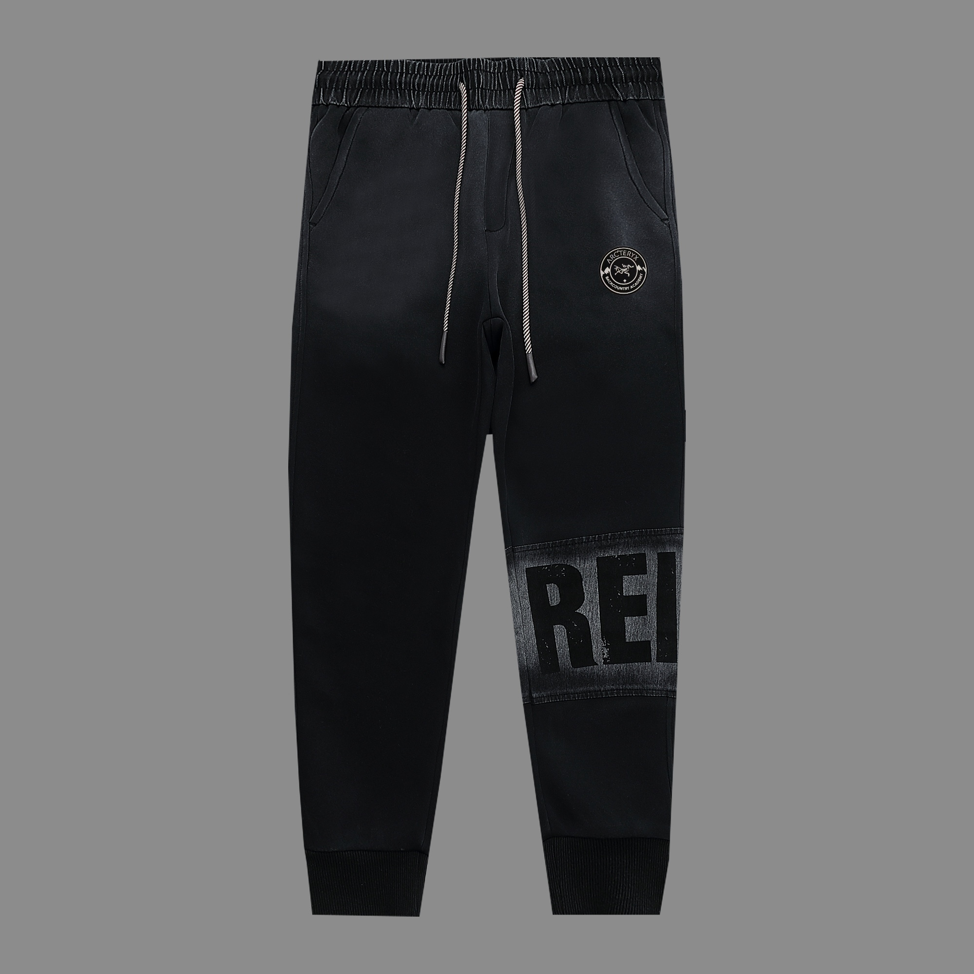 Los nuevos pantalones casual de otoño e invierno de Arc'teryx. Nuevos tejidos sencillos y modernos hechos a medida, cóm…
