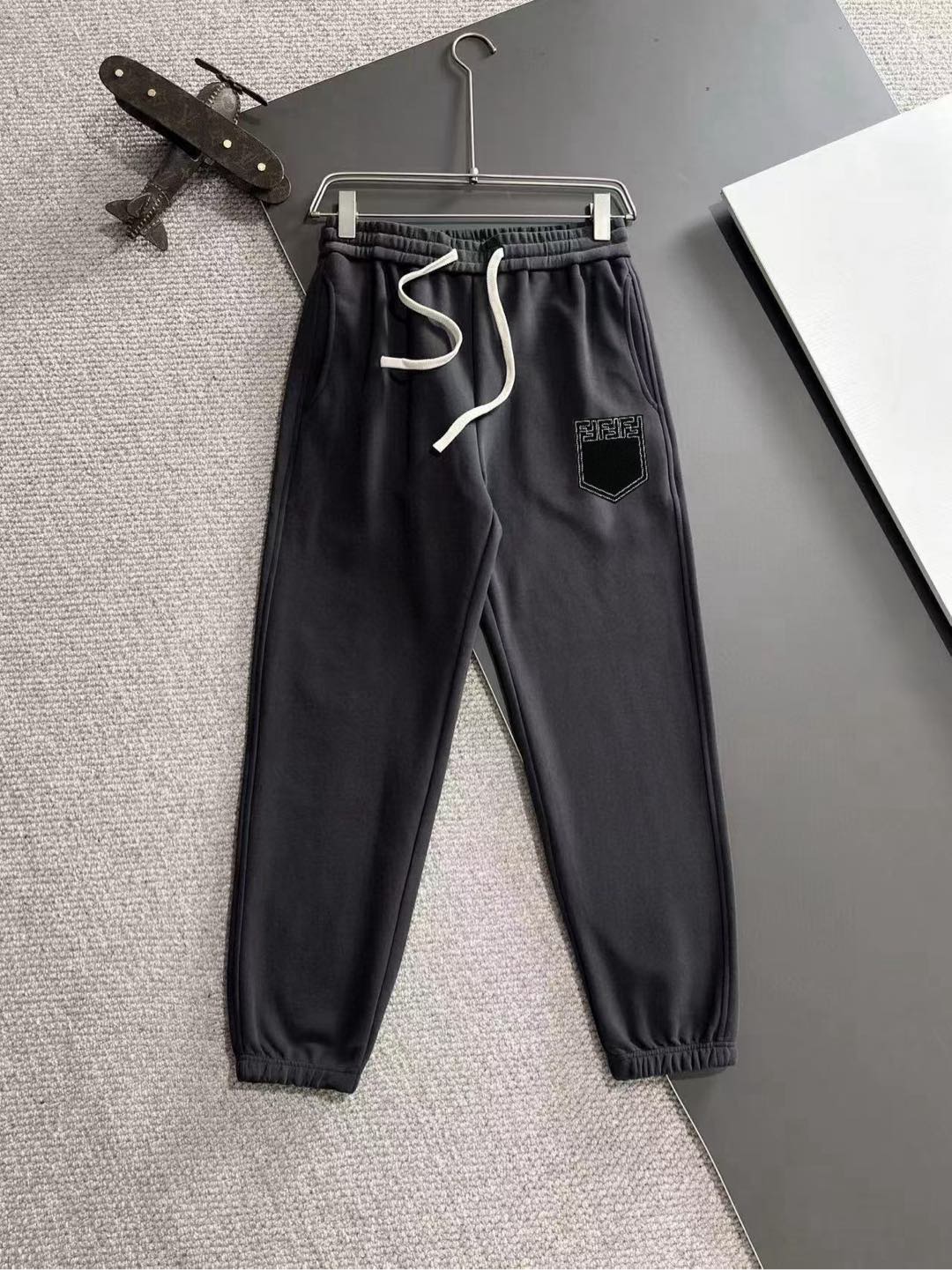 Fendi Perfect 
 Clothing Pants & Trousers Black Grey Light Gray White Fall/Winter Collection Sweatpants