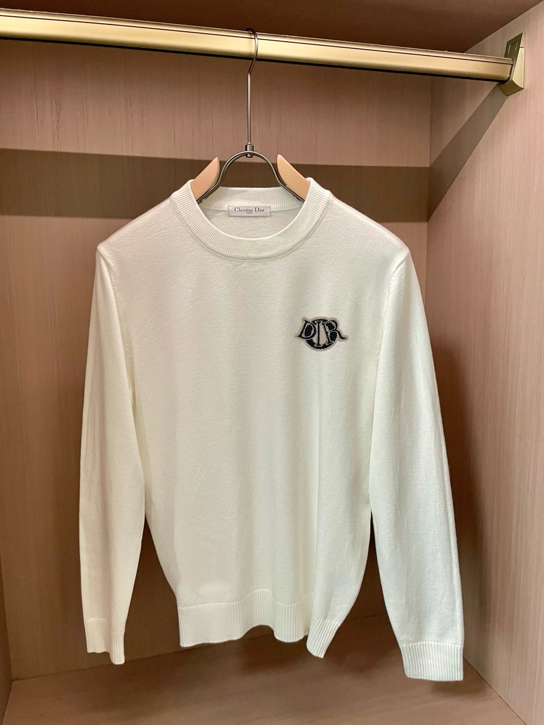 סוודר צוואר Dior מצוין ומעודכן עם לוגו מובט באיכות יוקרתי