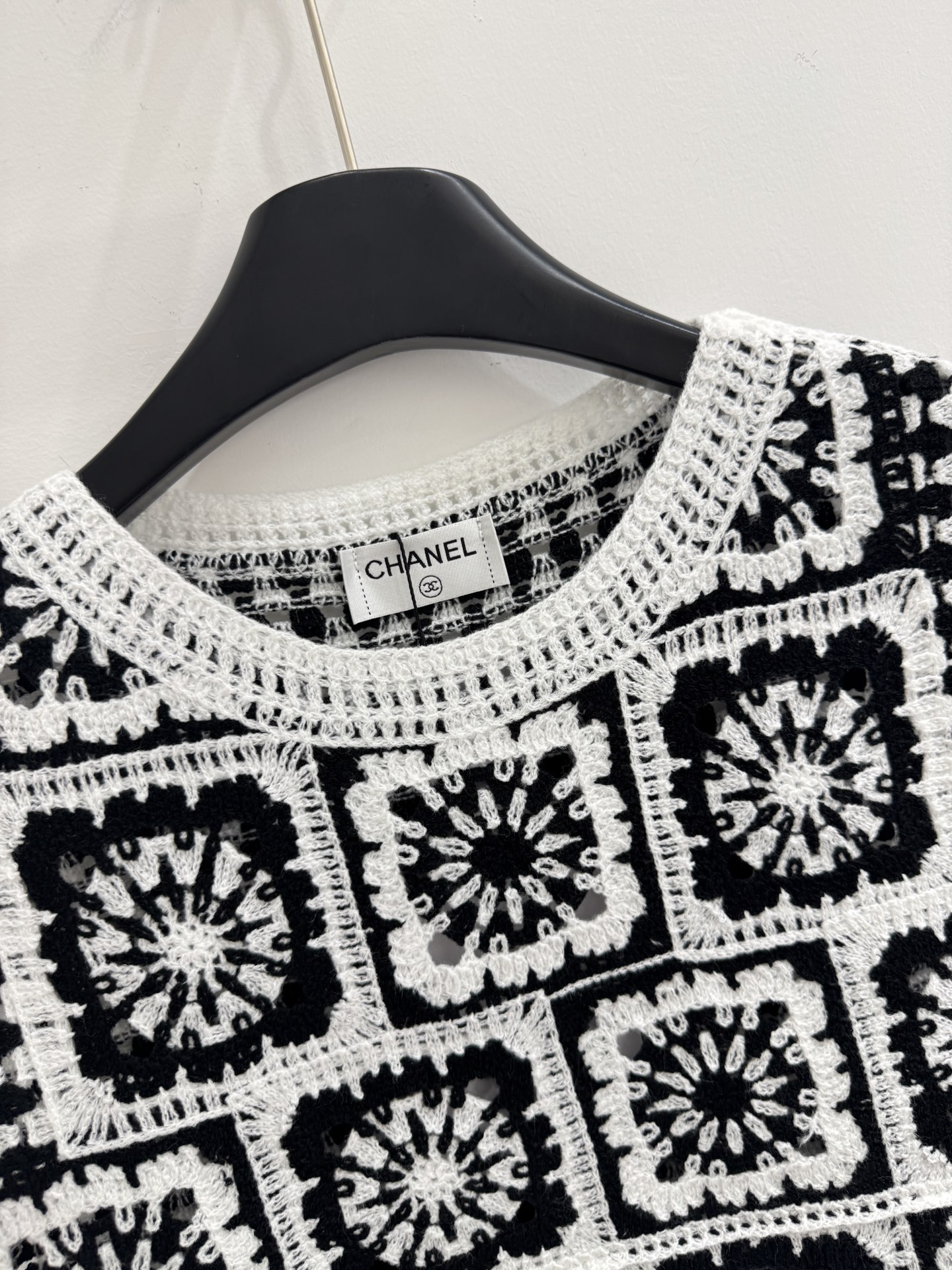 Chanel 钩花无袖马甲