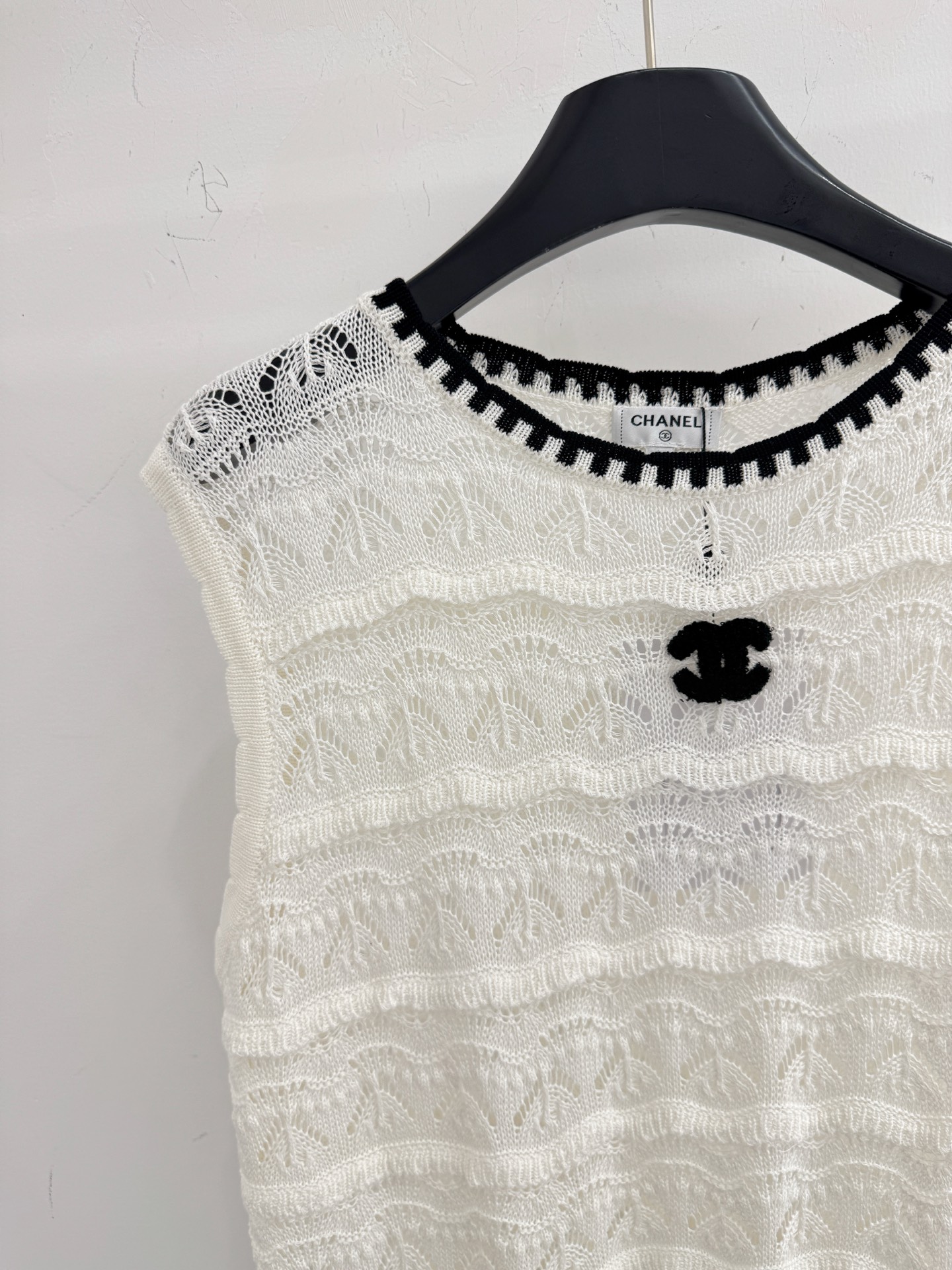 Chrome Hearts CH小香风26春夏新款夏季新款 镂空背心针织毛衣 清凉透气 慵懒百搭 春夏叠穿 镂空花纹增添浪漫感