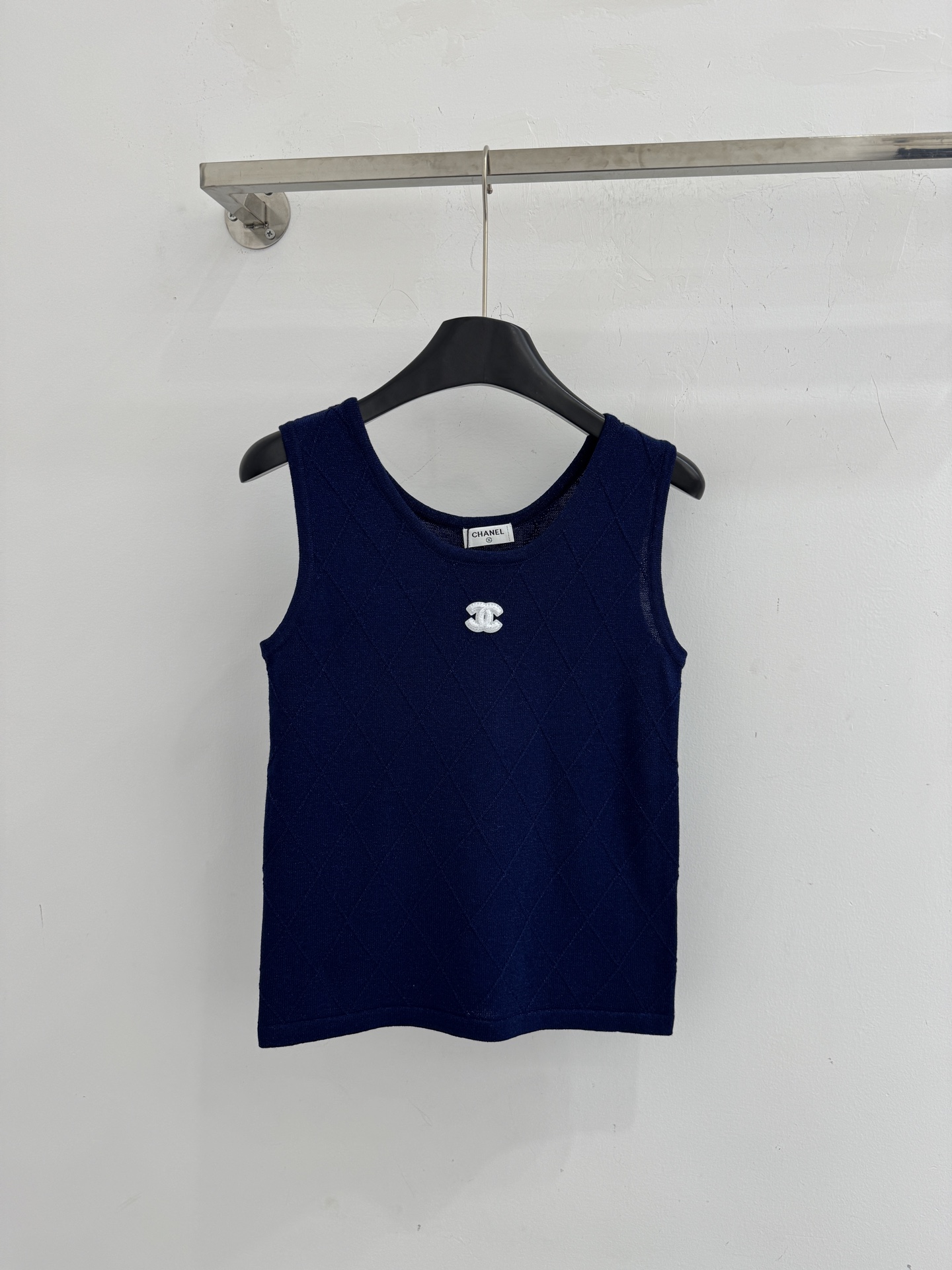 Chrome Hearts CH家26春夏新款圆领背心，利落有型。柔软透气针织面料，上身舒适亲肤，弹性佳无束缚感清爽利落F