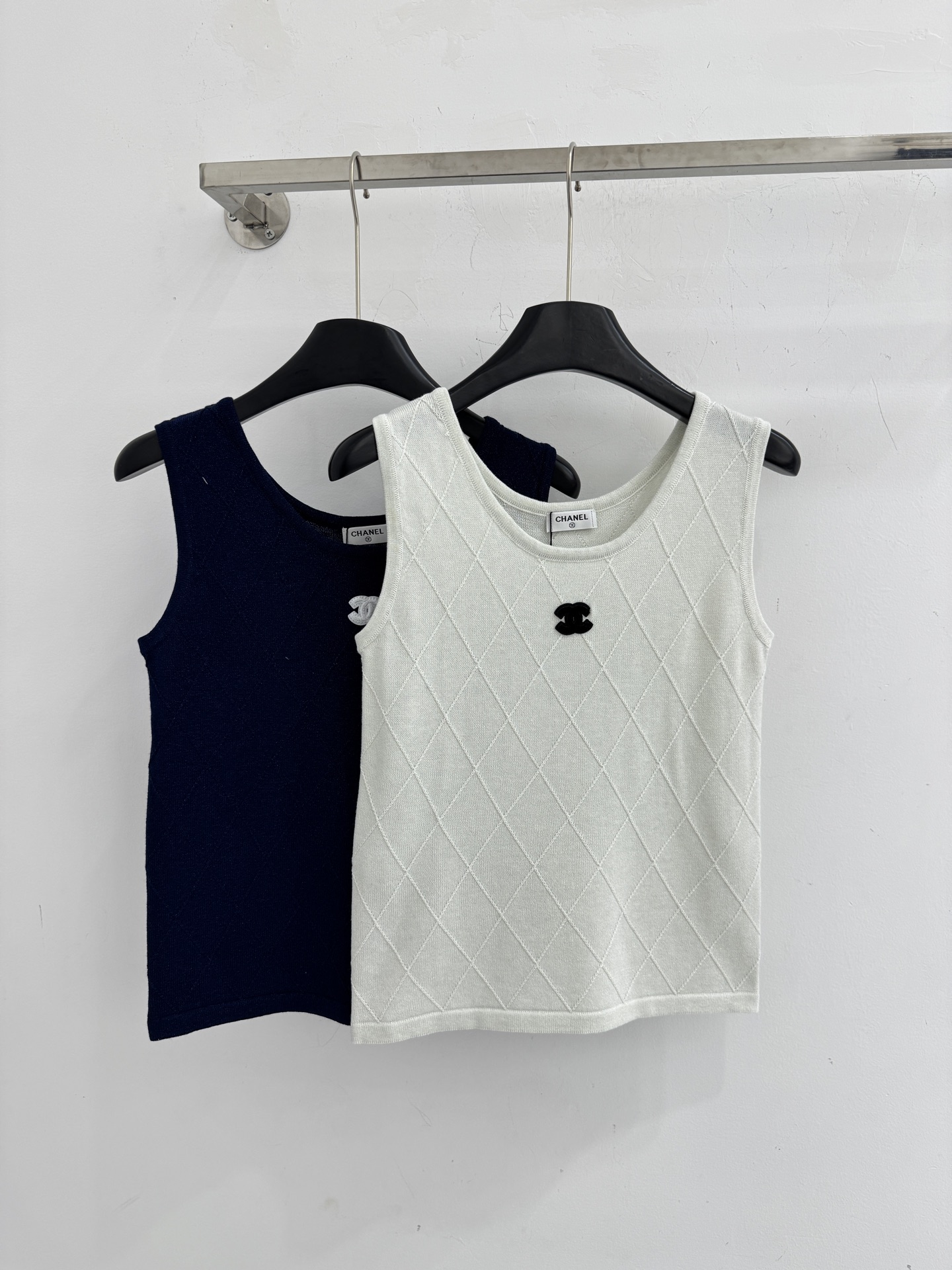Chrome Hearts CH家26春夏新款圆领背心，利落有型。柔软透气针织面料，上身舒适亲肤，弹性佳无束缚感清爽利落F