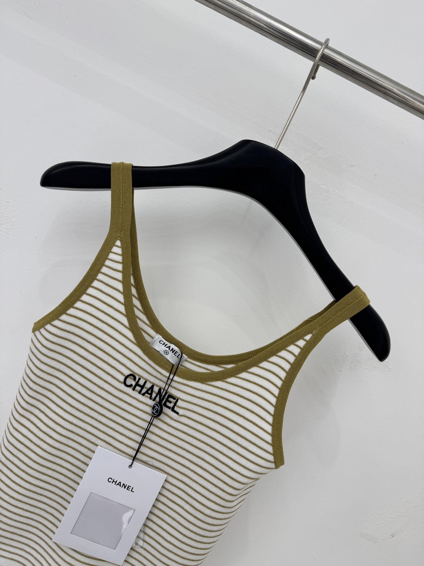 Chrome Hearts 条纹针织吊带，撞色包边设计，简约字母点缀，修身显瘦，软糯透气，叠穿单穿皆可，百搭 。D