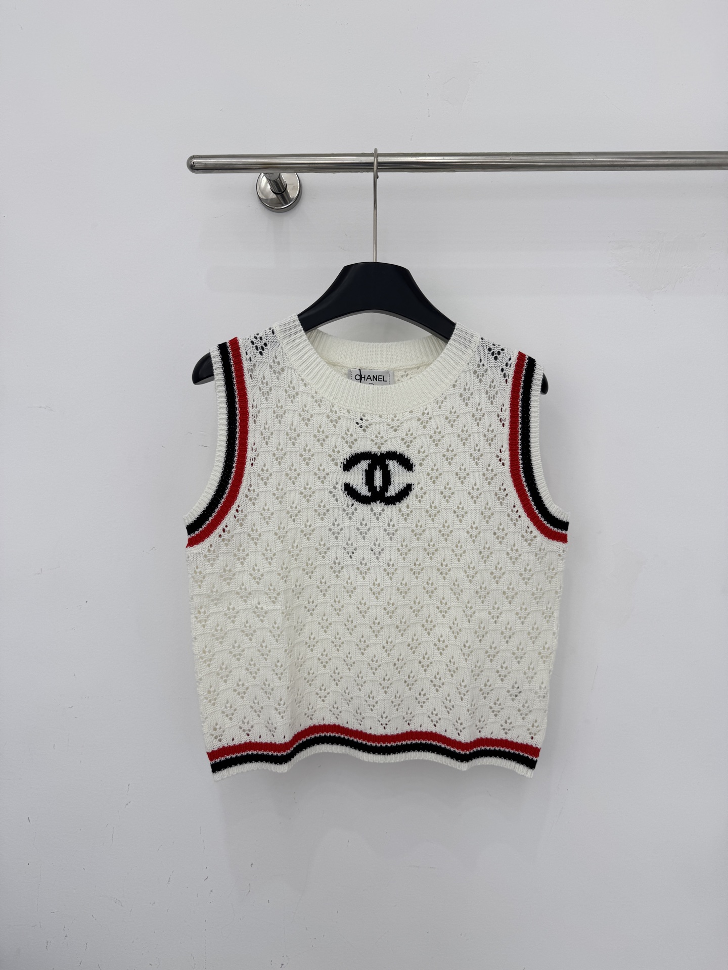 Chrome Hearts 镂空针织背心，提花工艺，撞色条纹包边，简约logo点缀，透气百搭，叠穿单穿都