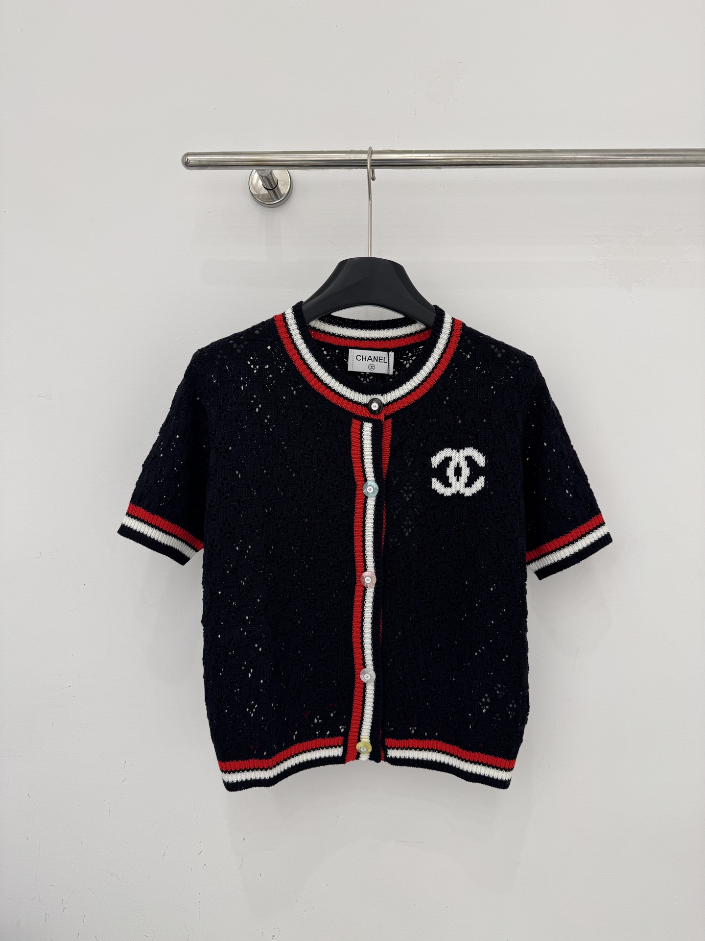 Chrome Hearts 镂空针织开衫短袖 提花工艺，撞色条纹包边，简约logo点缀，透气百搭，叠穿单穿都