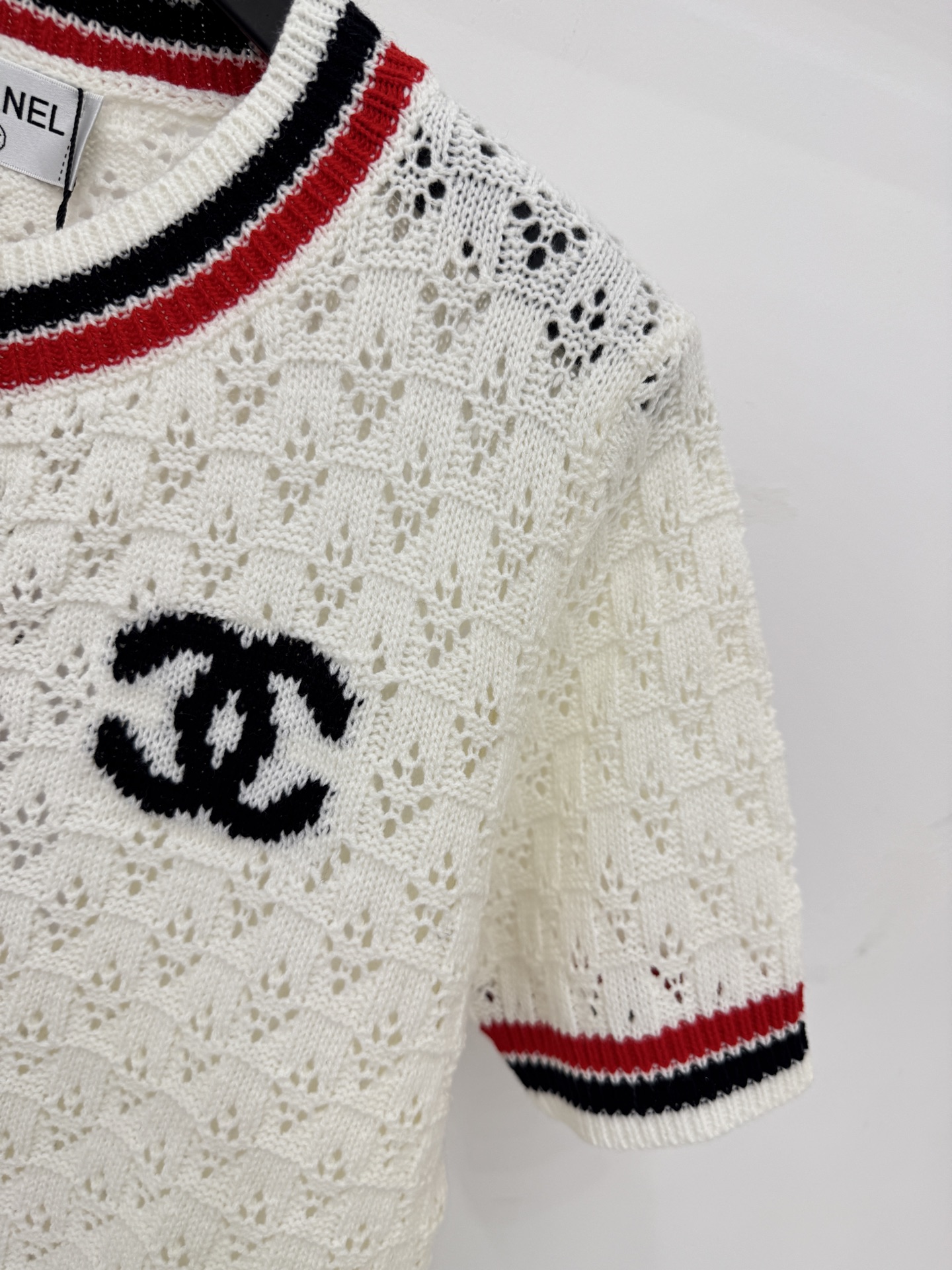 Chrome Hearts 镂空针织开衫短袖 提花工艺，撞色条纹包边，简约logo点缀，透气百搭，叠穿单穿都
