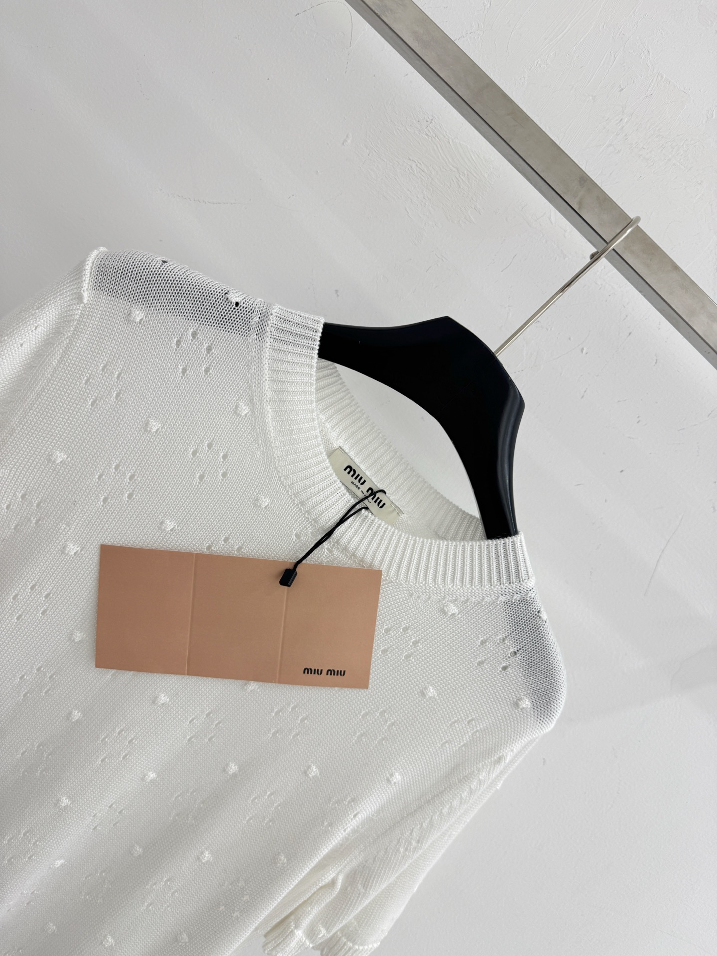 Chanel 镂空提花针织短袖，温柔清新，甜美减龄又百搭