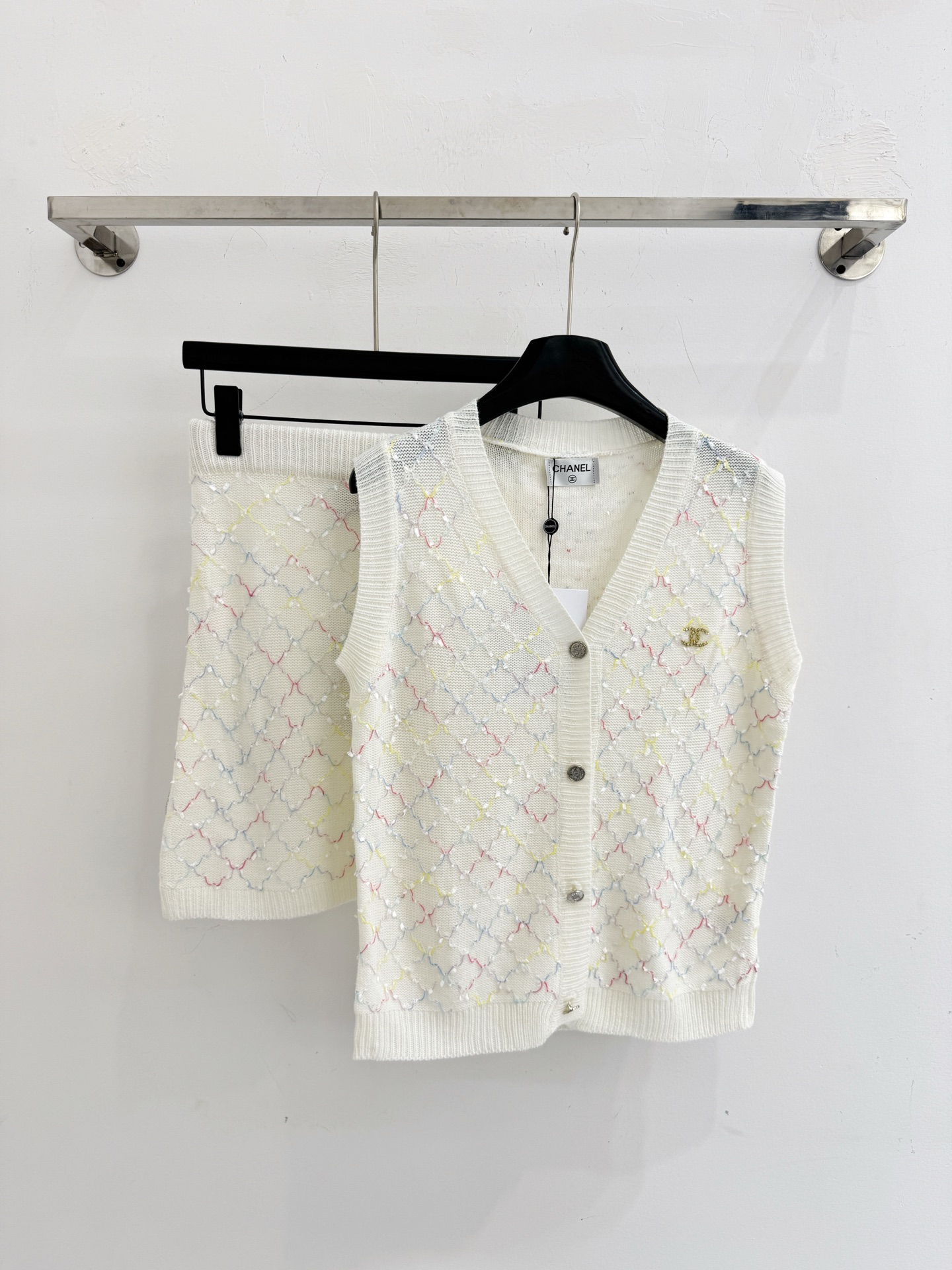 Chrome Hearts 彩线菱格针织半裙，温柔奶白，显瘦包臀短裙