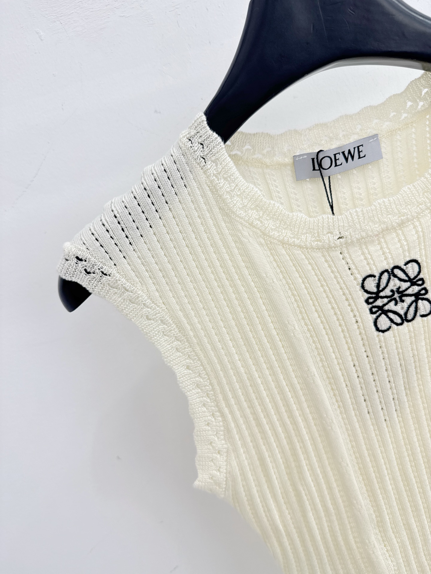 Chanel 修身显瘦，三色可选
