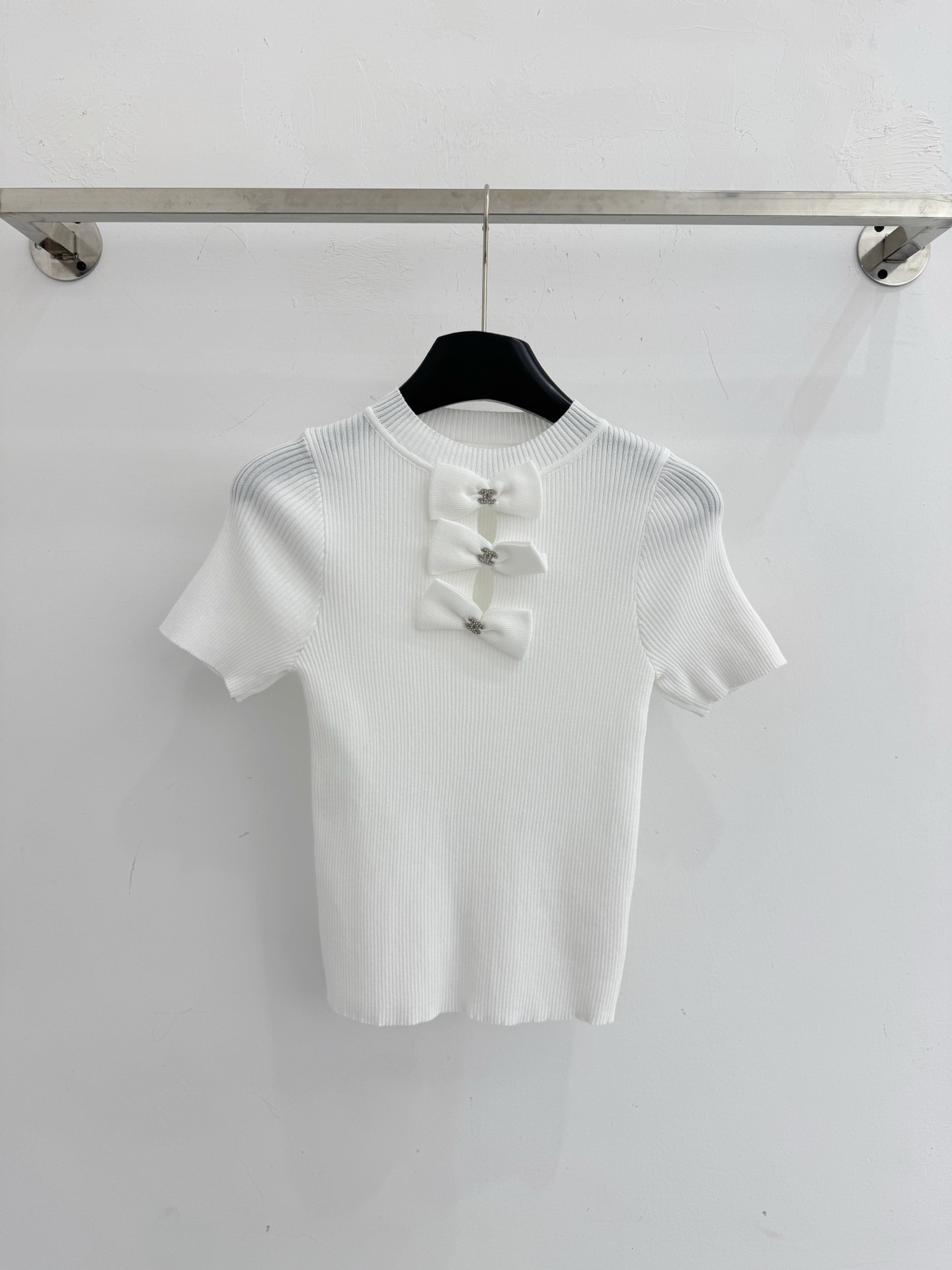 Chrome Hearts 竖纹针织短袖，立体蝴蝶结点缀，黑白双色修身显瘦
