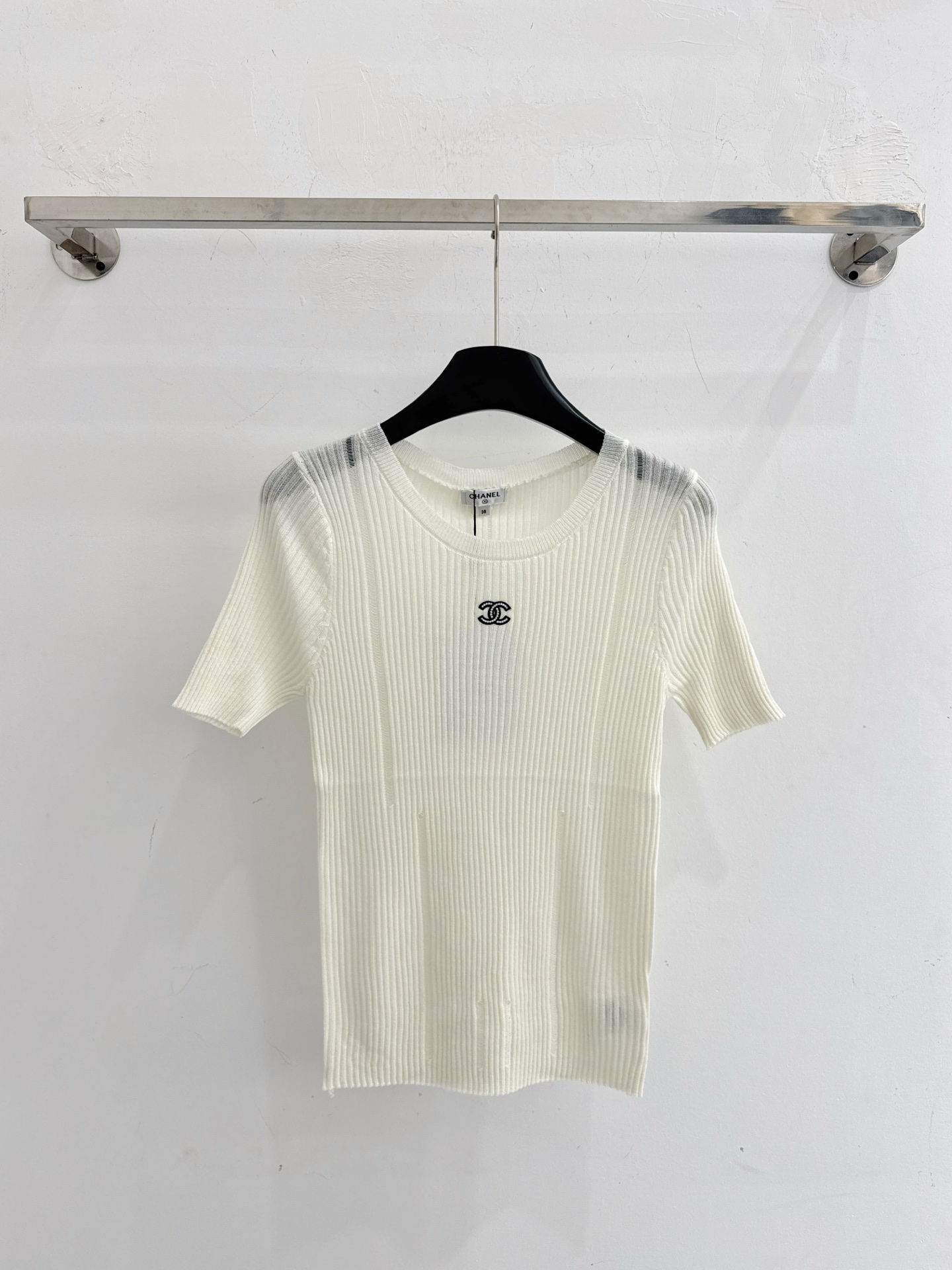 Chrome Hearts CH26春夏新款，香奈儿紫白两色坑条针织短袖，双C标点缀，简约高级