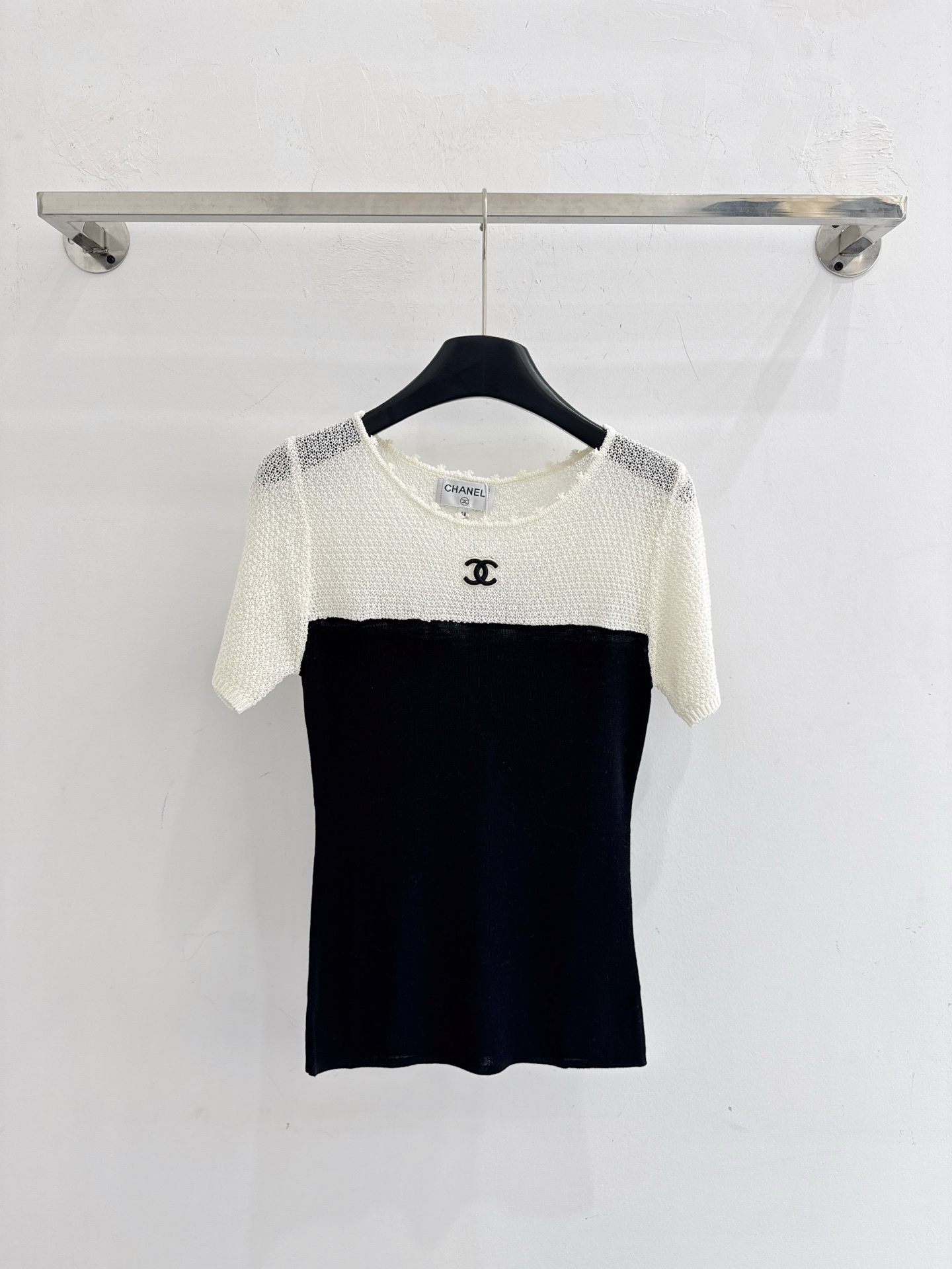 Chrome Hearts 镂空网纱拼接针织衫，简约百搭不挑人