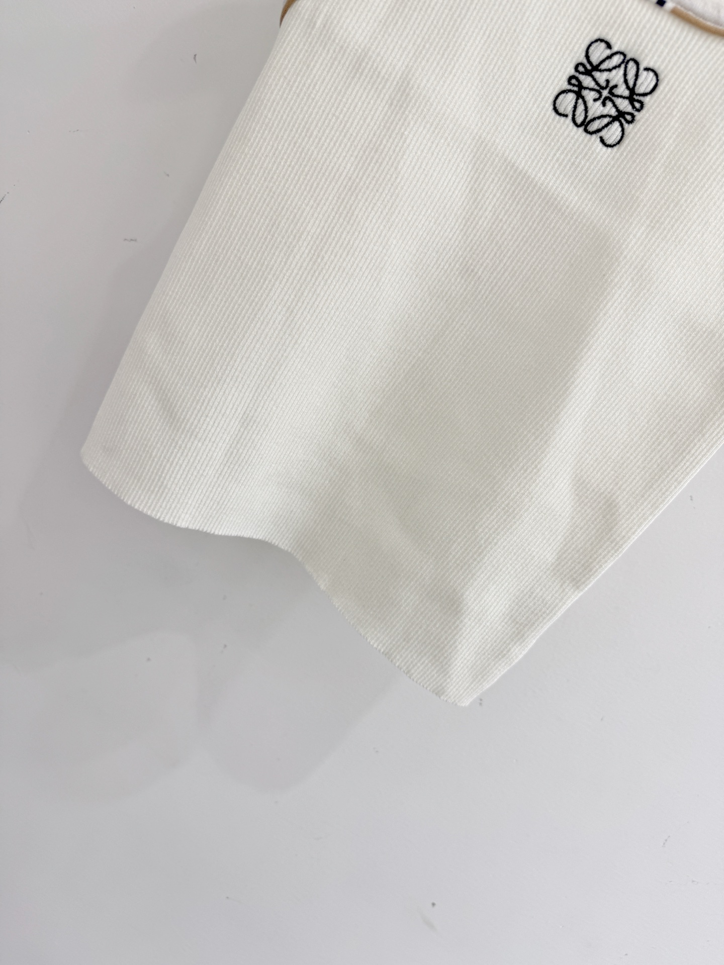 Chanel 罗家26春夏新款，针织花边背心，百搭款