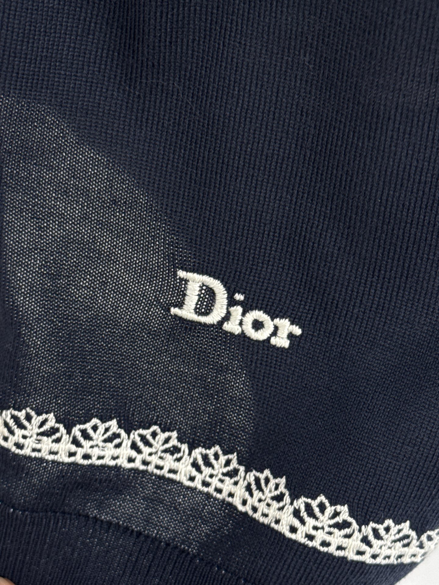 Dior CD家26春夏新款，蕾丝边针织开衫，温柔气质显瘦百搭圆领上衣