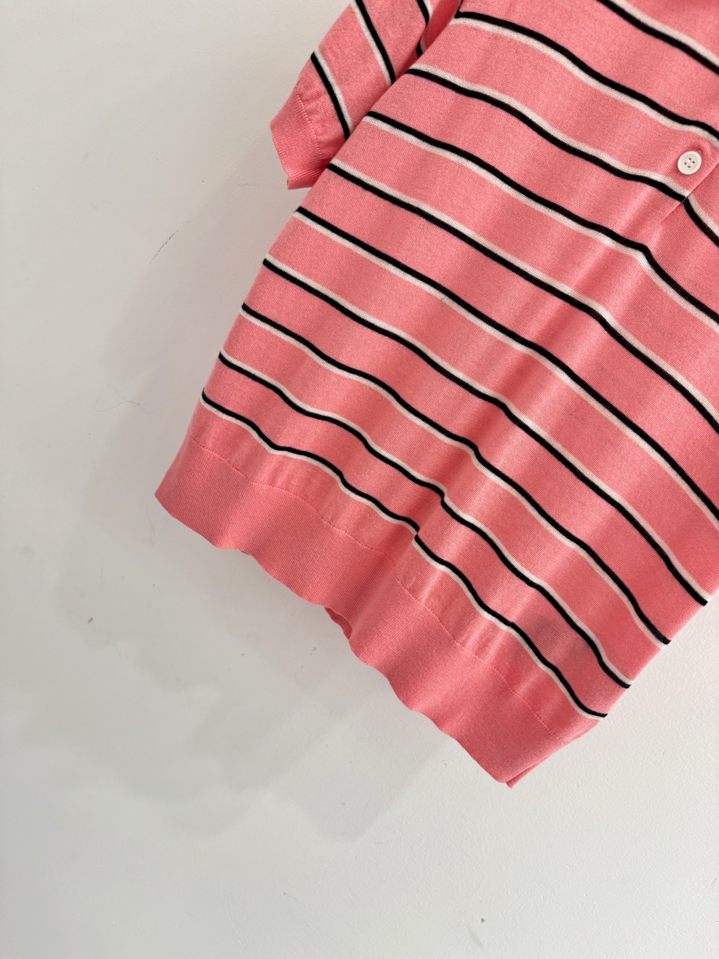 Unknown 粉白黑条纹针织Polo衫，甜美减龄