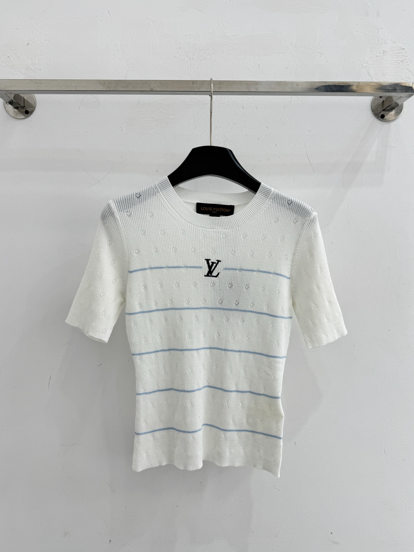 Unknown 三色条纹LV针织短袖，简约清新，温柔百搭