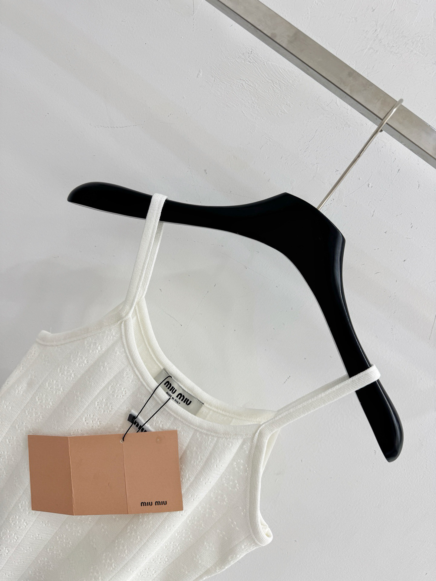 Chanel 镂空针织吊带背心